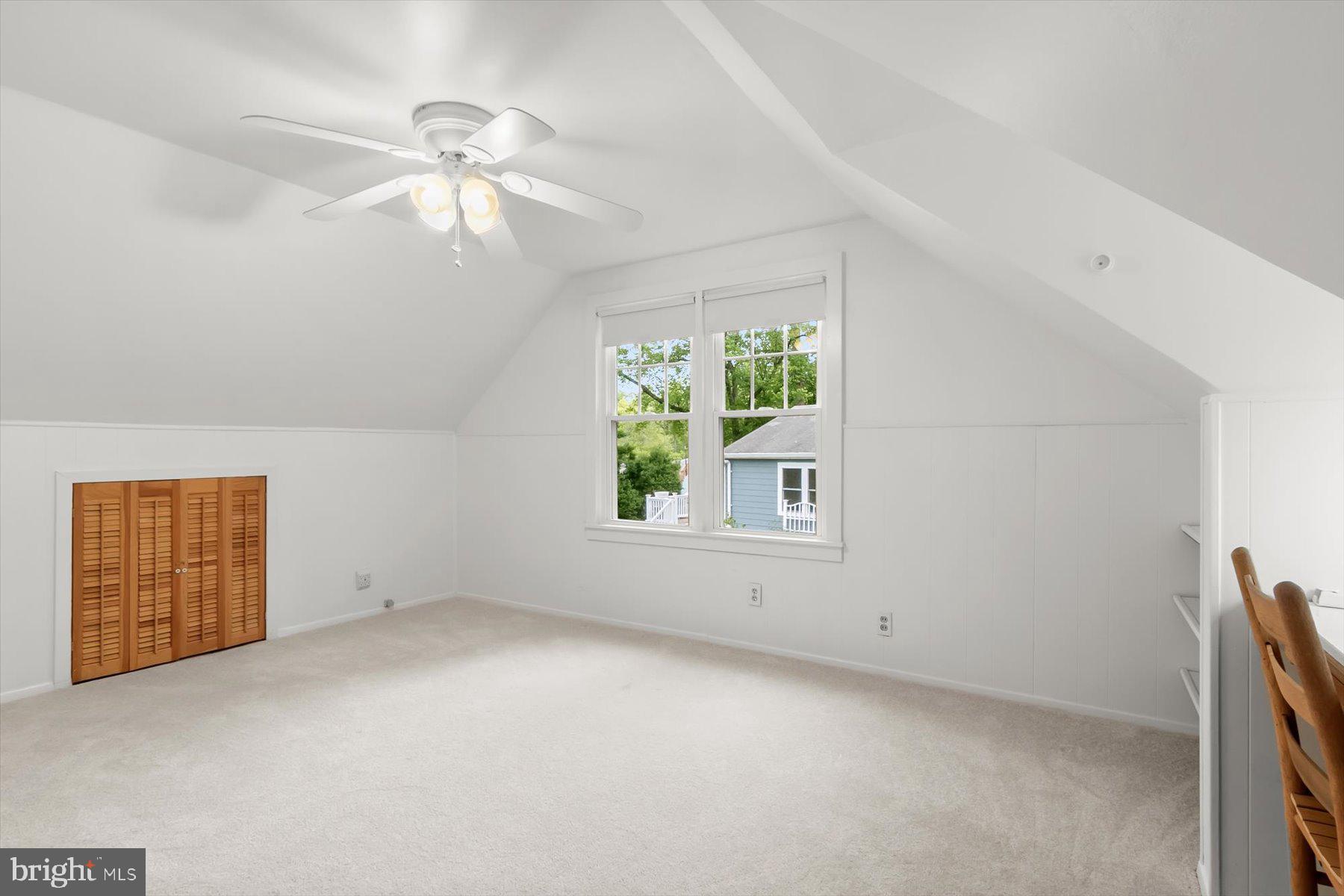 HOMEWOOD - Residential