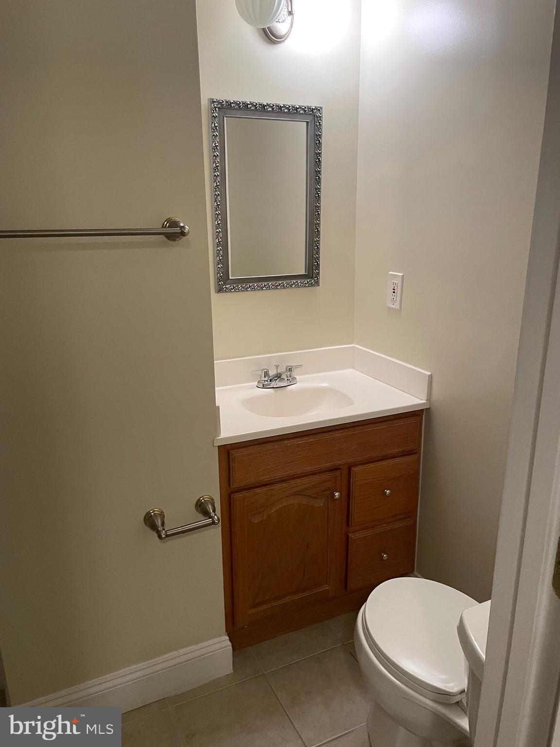 OLD MILL COMMUNITY - Residential Lease