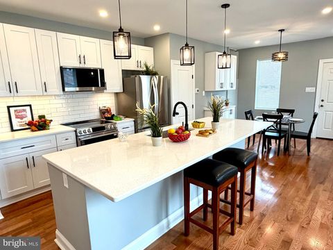Townhouse For Sale - 4248 Rhawn Street<br/> PHILADELPHIA, PA 19136