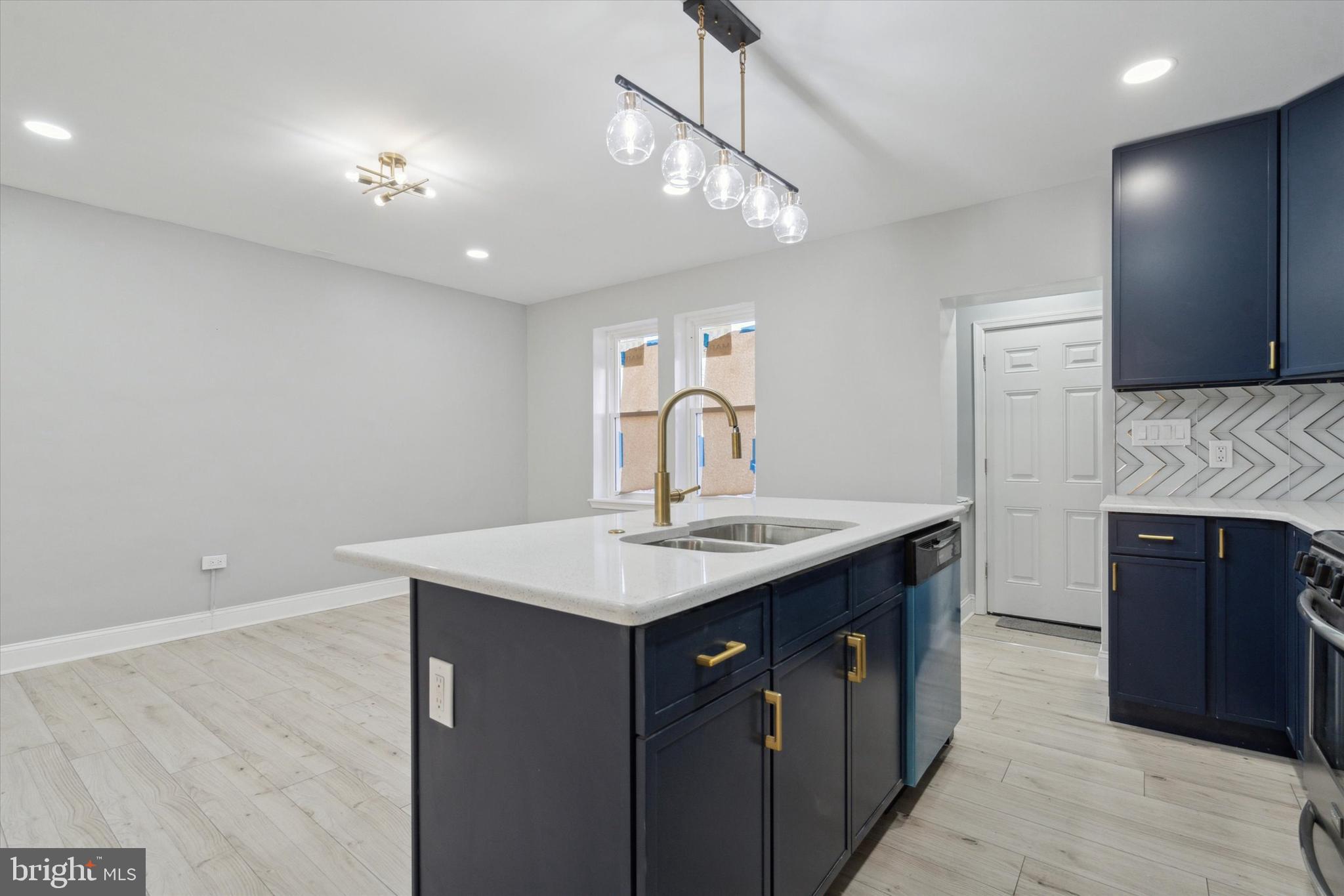 FRANKFORD - Residential