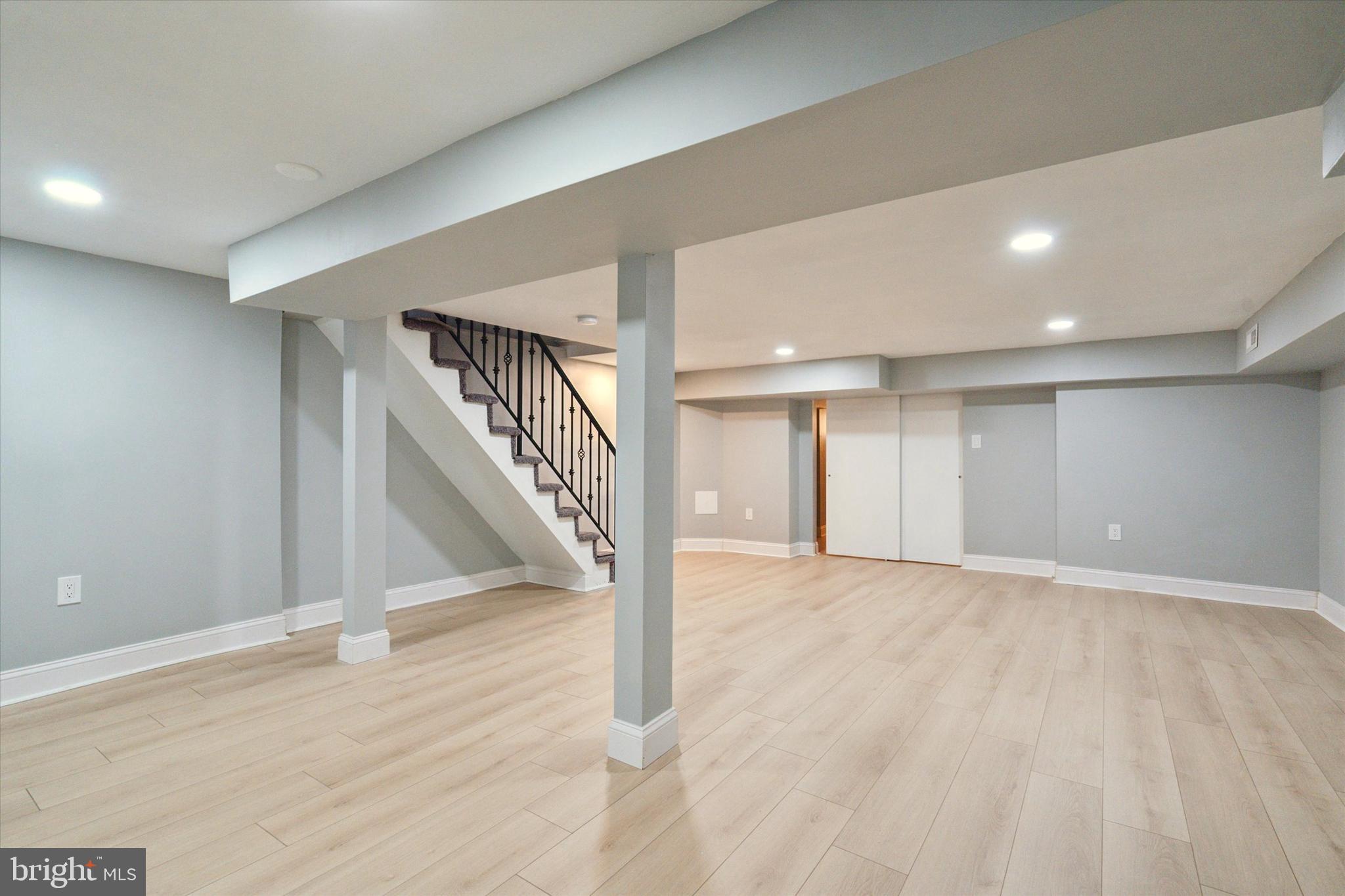 FRANKFORD - Residential