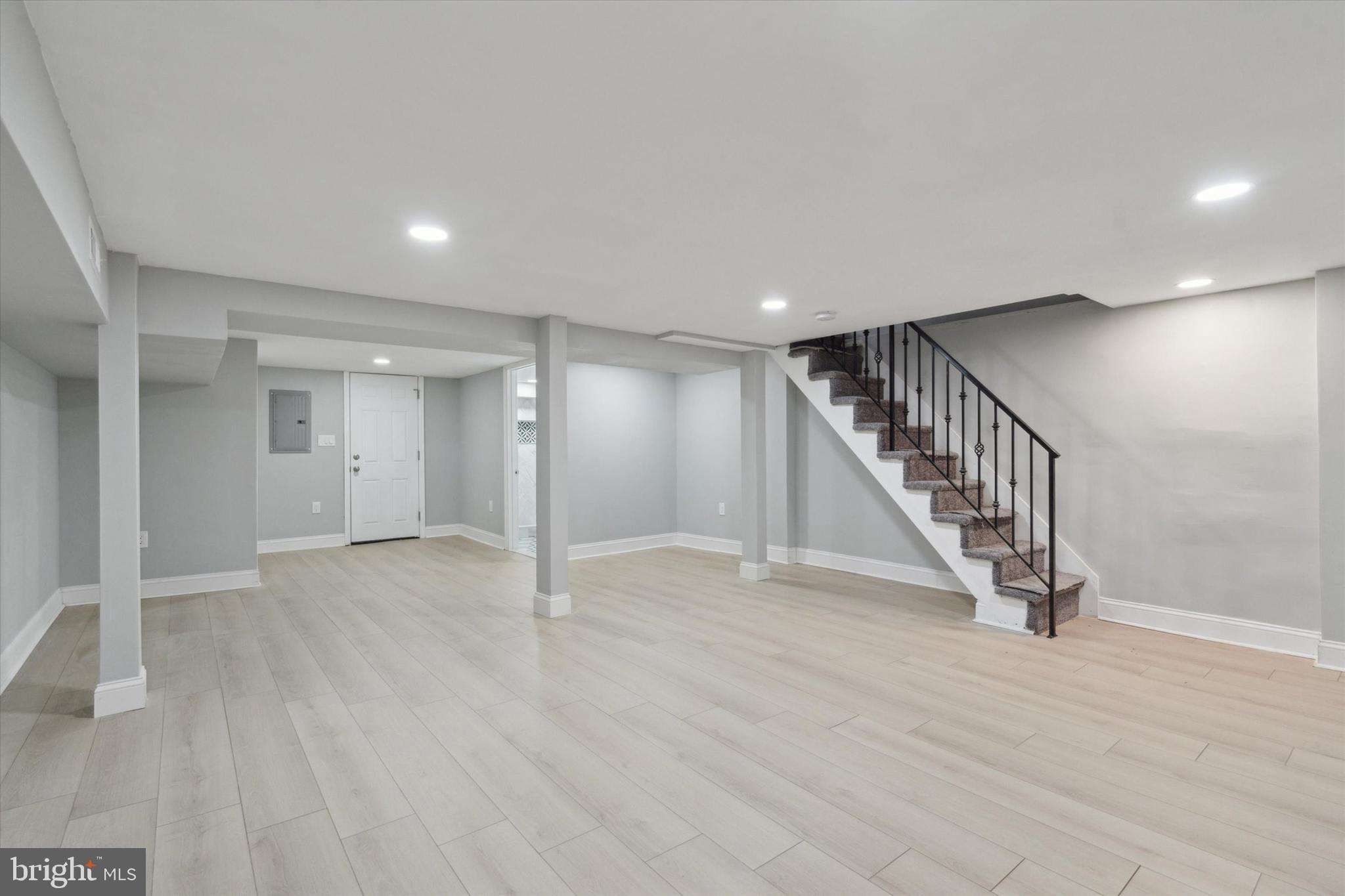 FRANKFORD - Residential