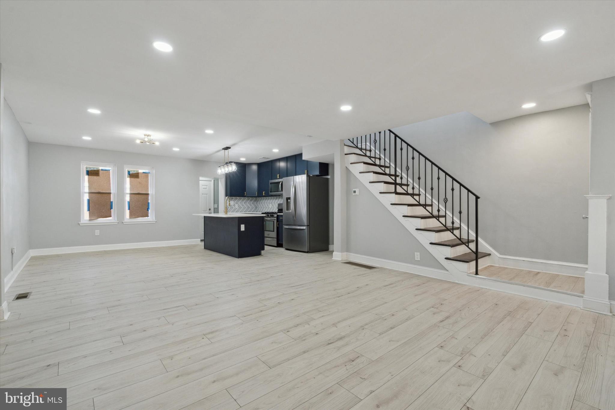 FRANKFORD - Residential