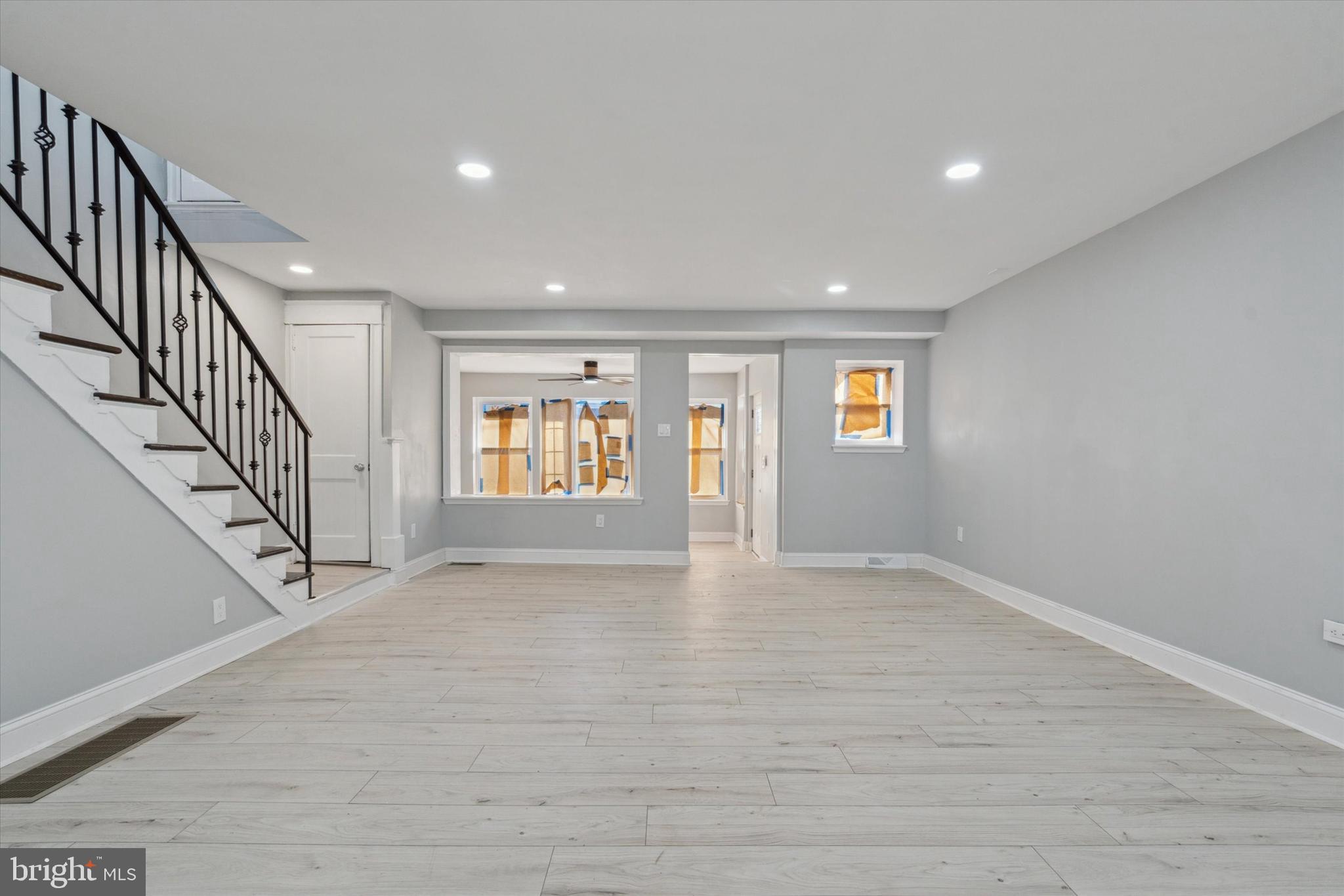 FRANKFORD - Residential