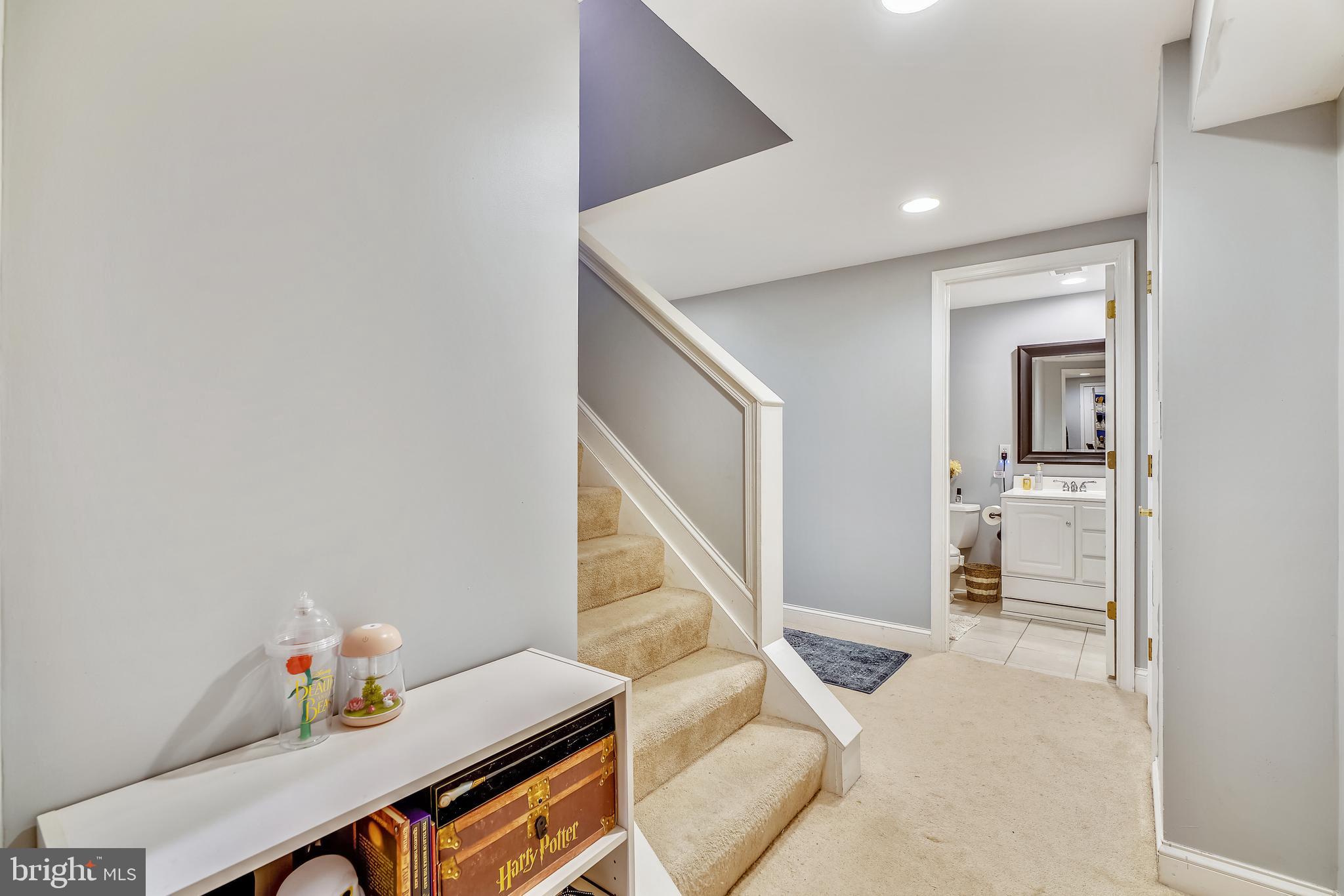 PINEY ORCHARD - Residential