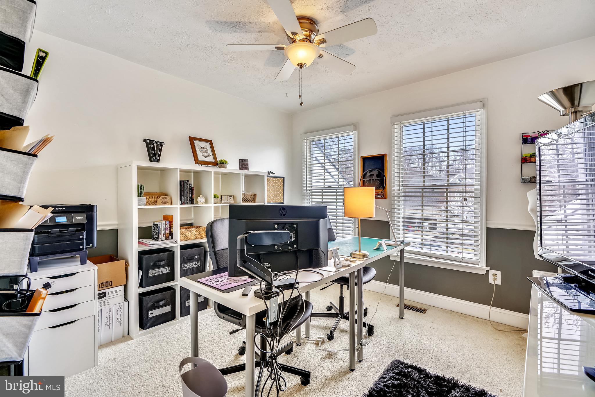 PINEY ORCHARD - Residential