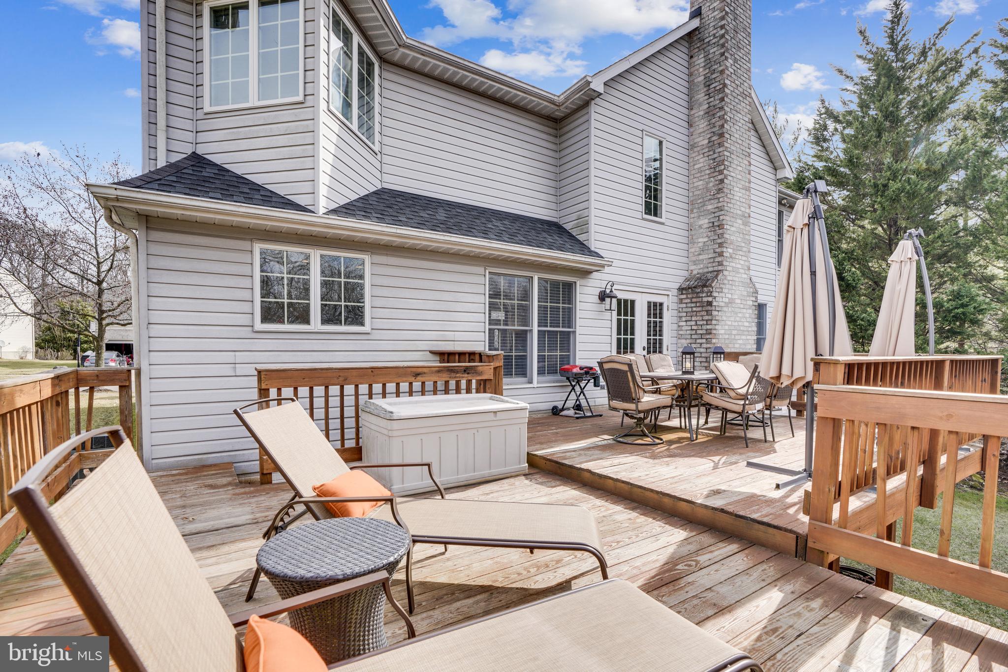 PINEY ORCHARD - Residential