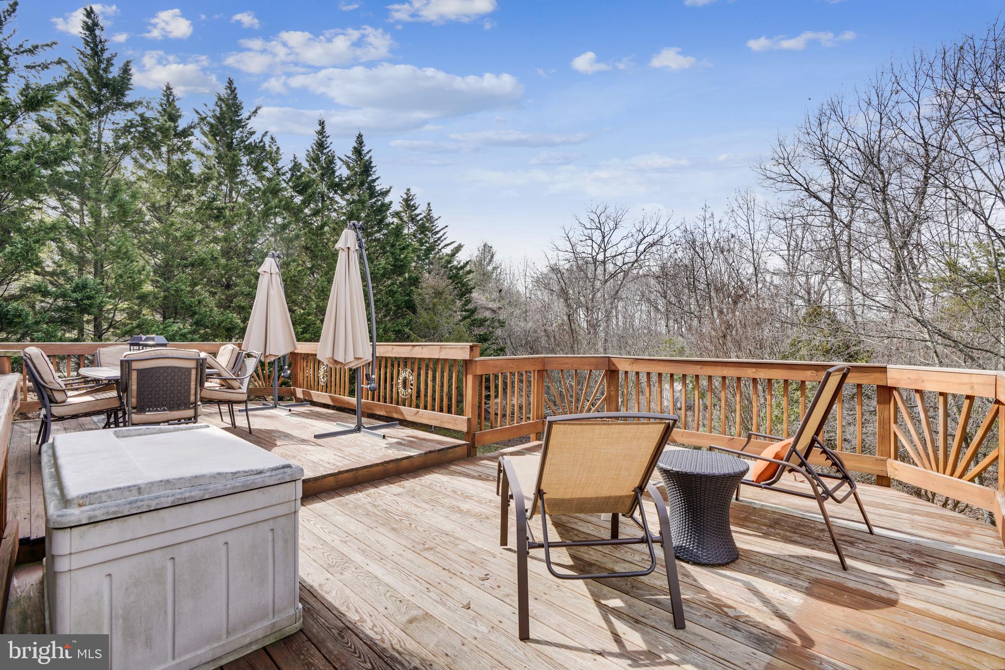 PINEY ORCHARD - Residential