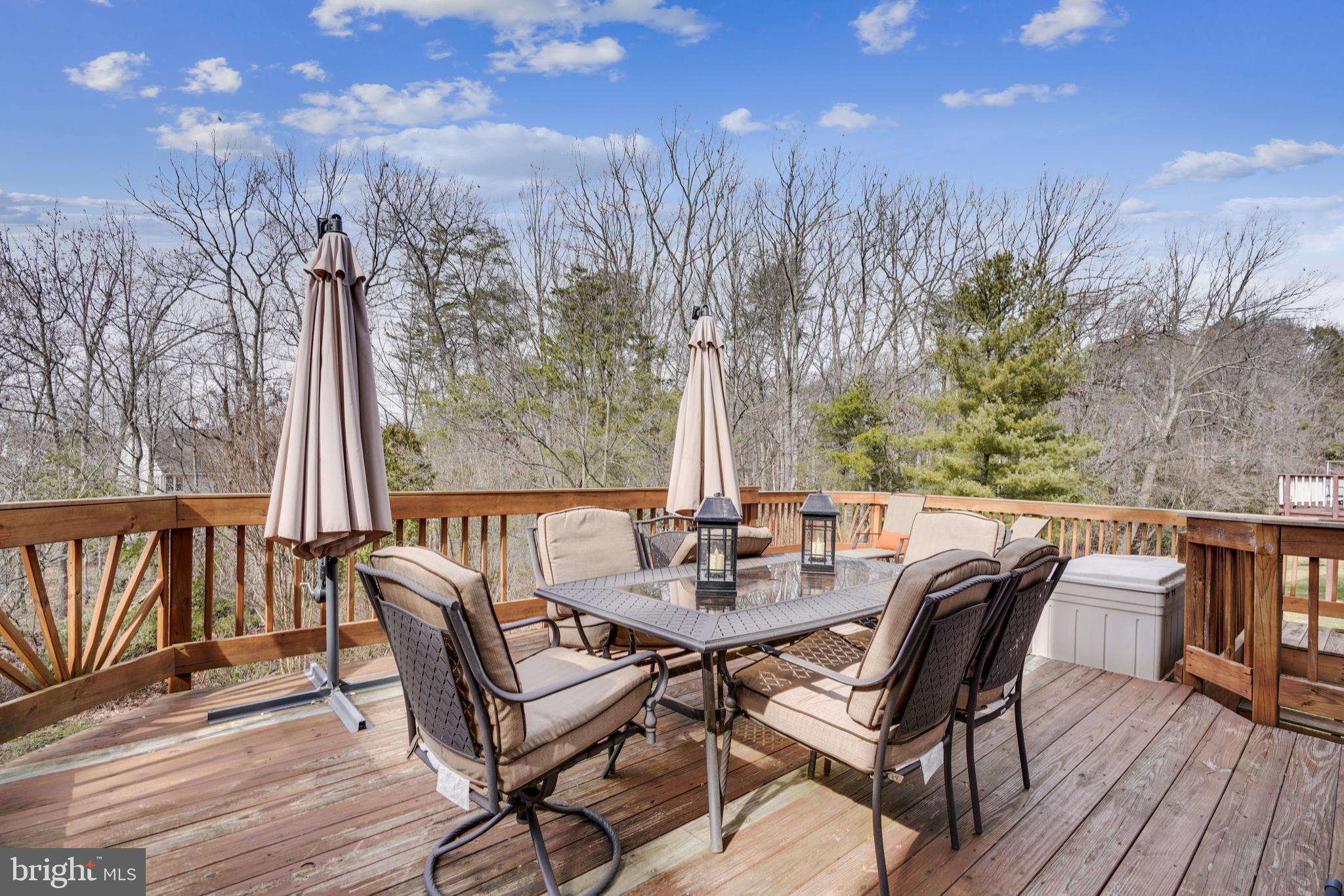 PINEY ORCHARD - Residential