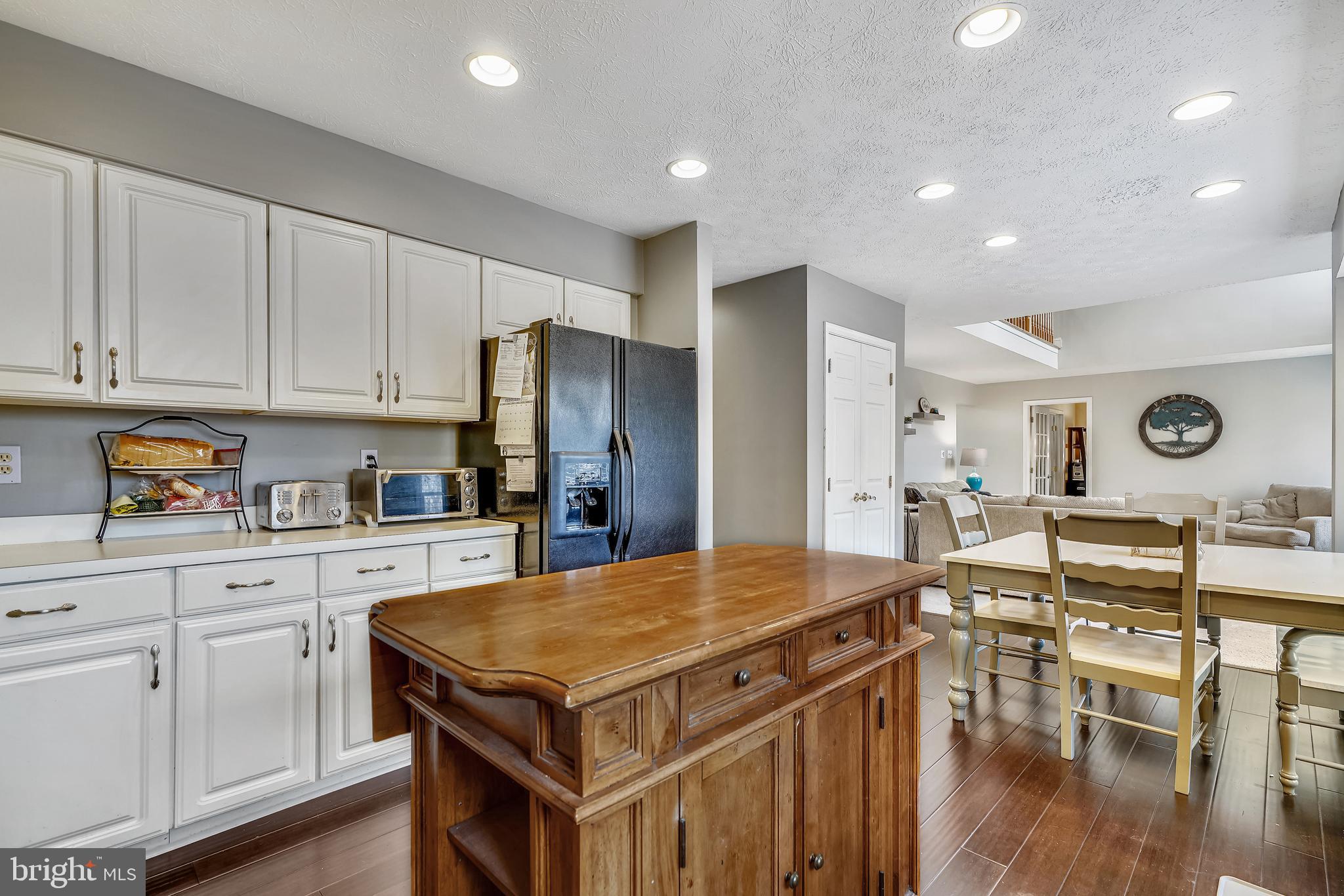 PINEY ORCHARD - Residential