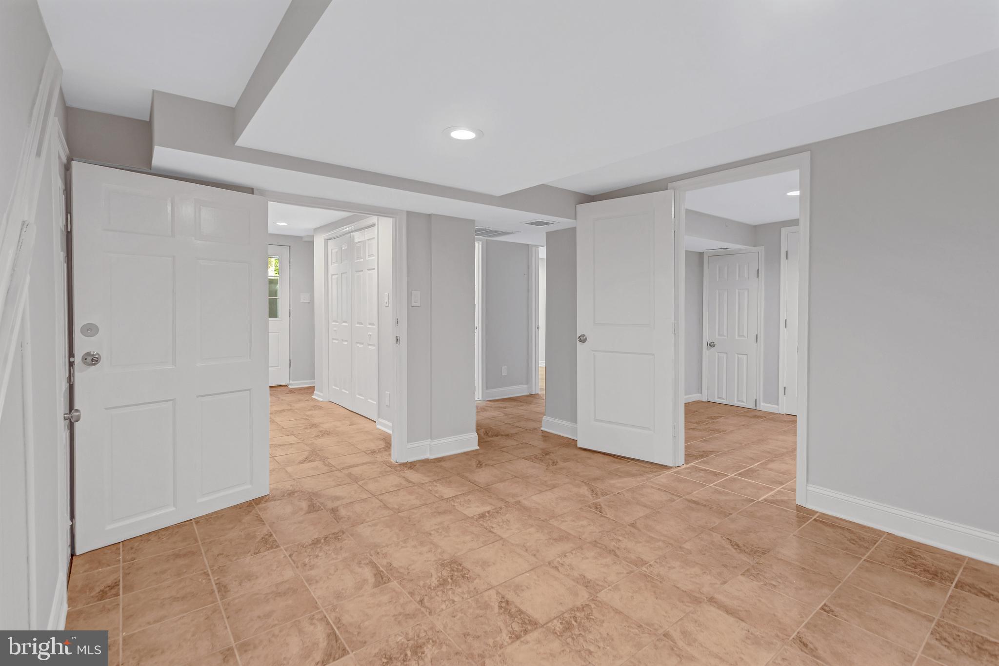 STIRLING FOREST - Residential