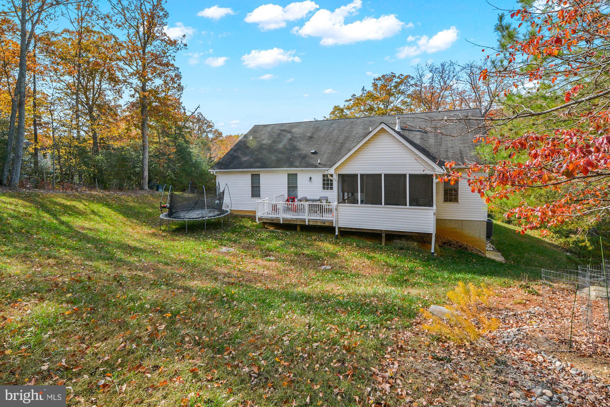 ROUSBY HALL WOODS - Residential
