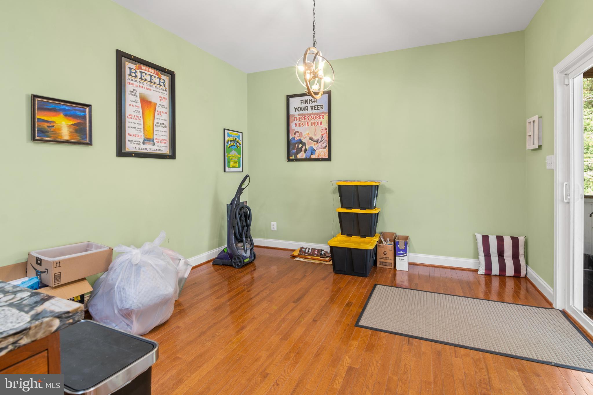 ROUSBY HALL WOODS - Residential