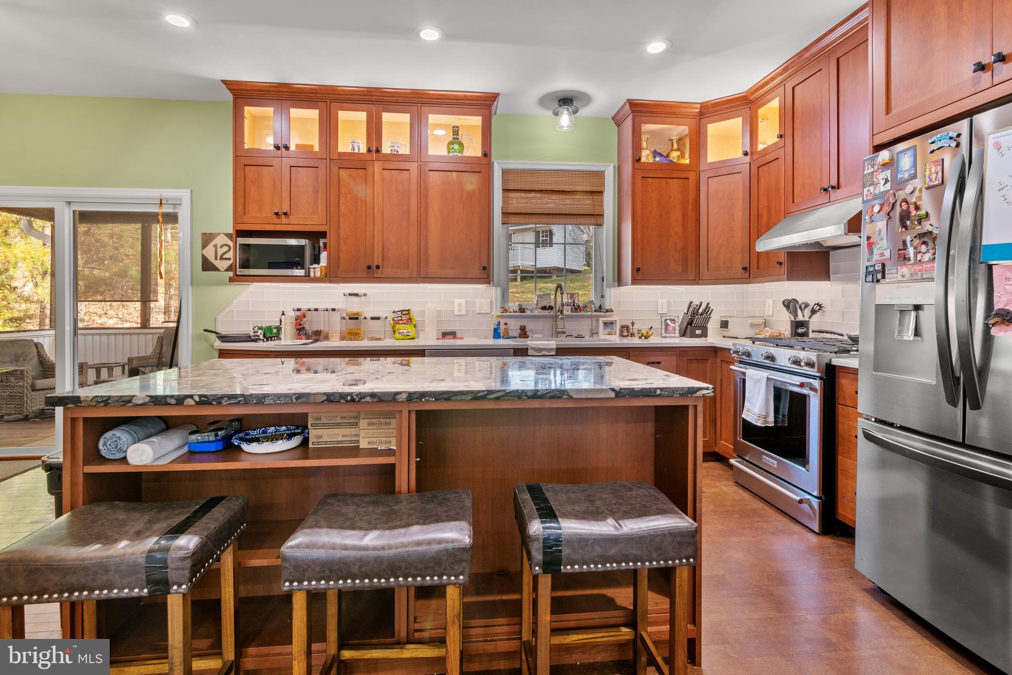 ROUSBY HALL WOODS - Residential