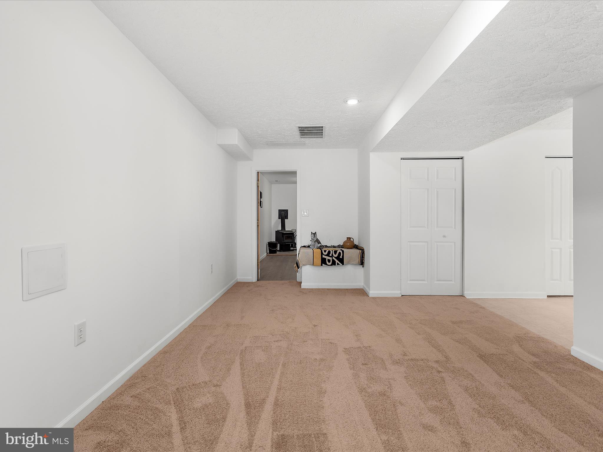 PASADENA PINES - Residential