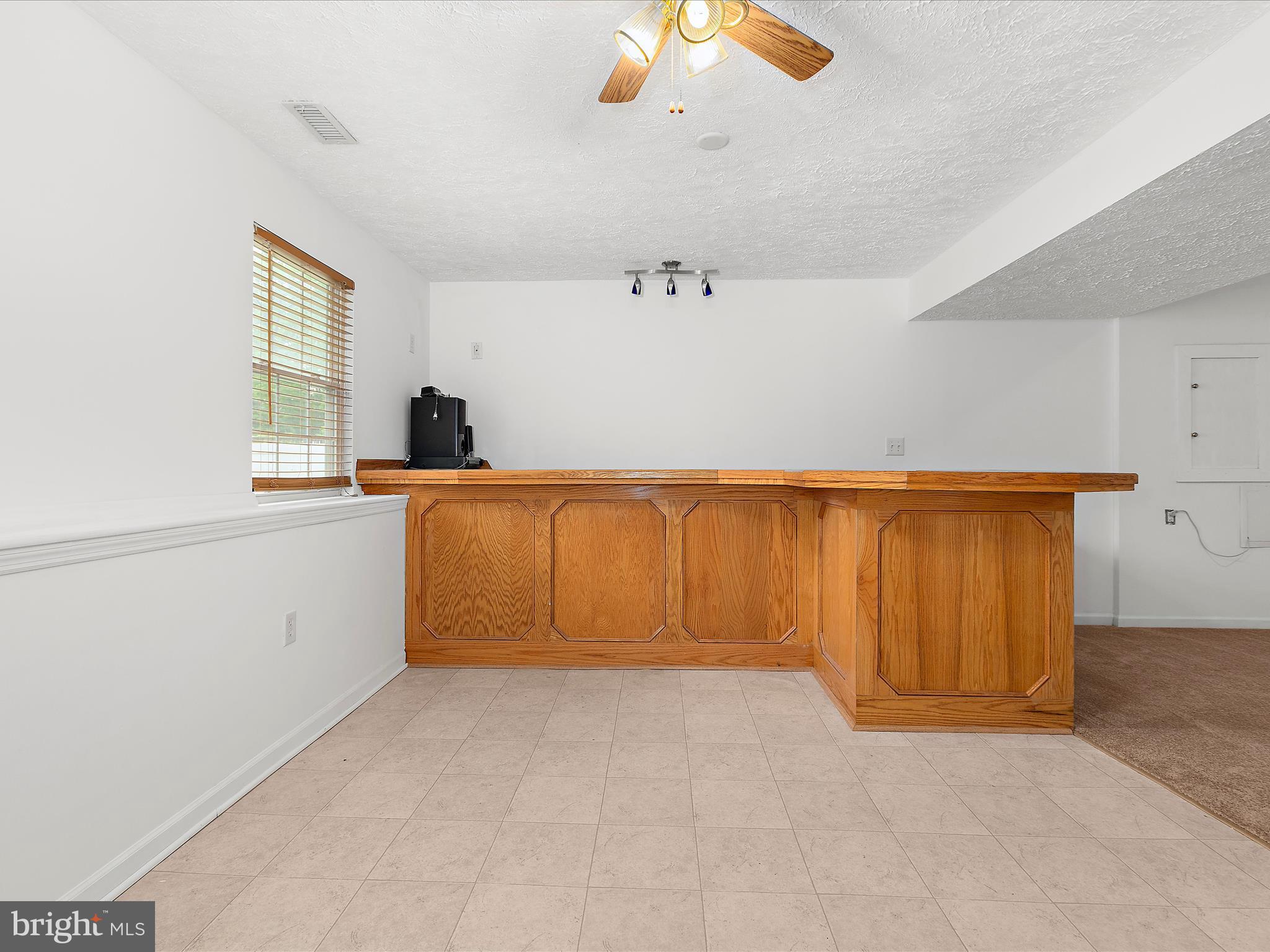 PASADENA PINES - Residential