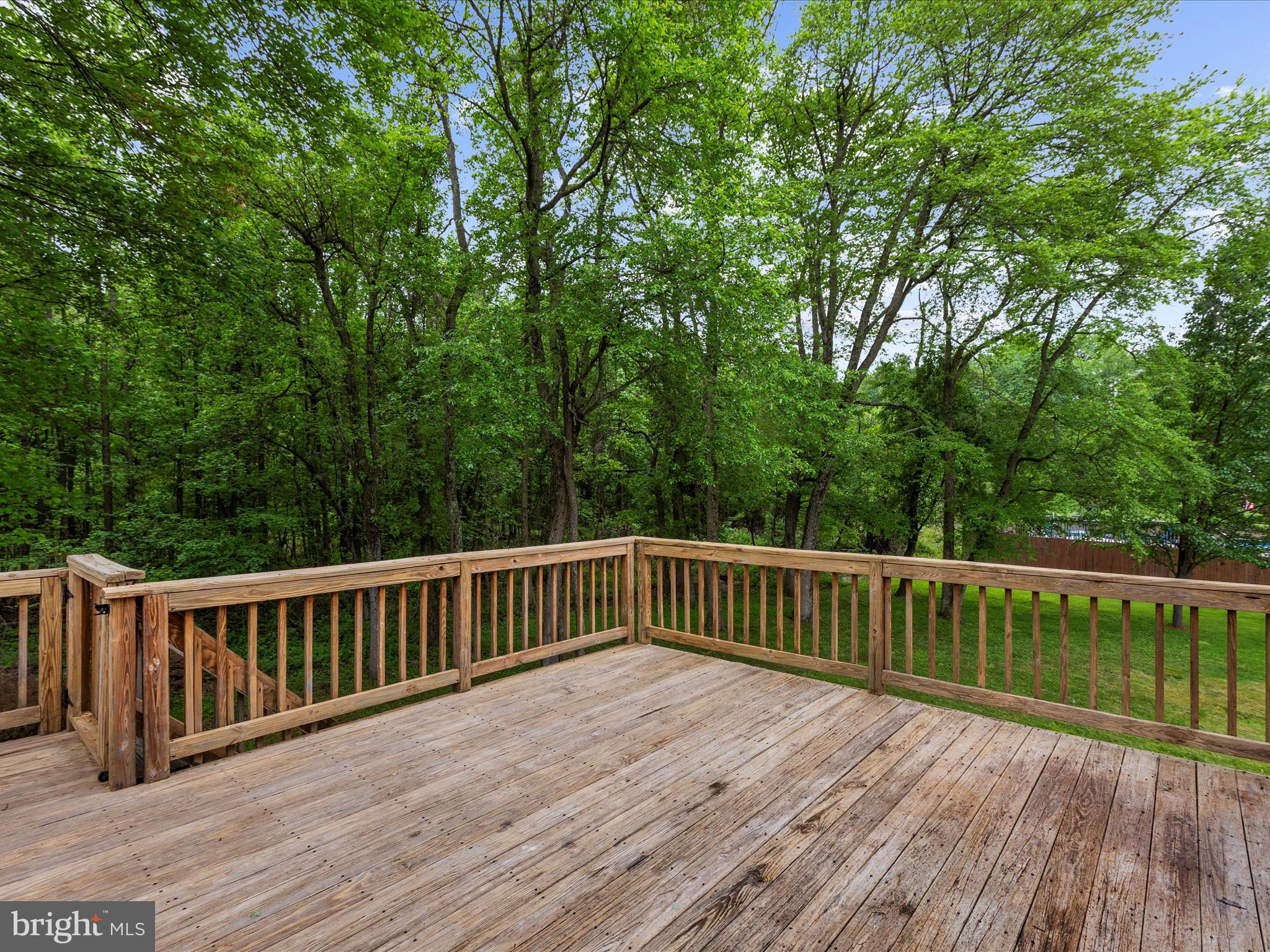 PASADENA PINES - Residential