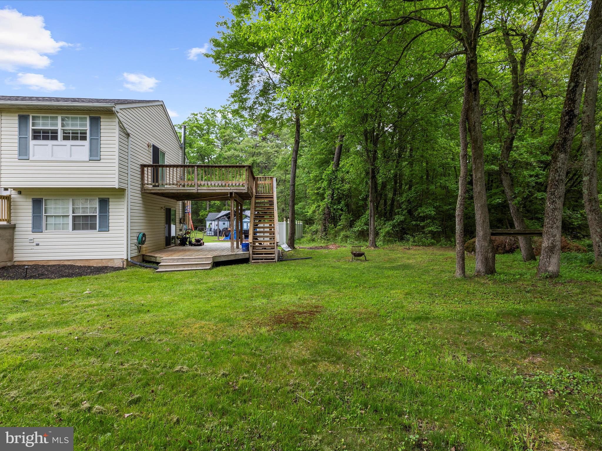 PASADENA PINES - Residential