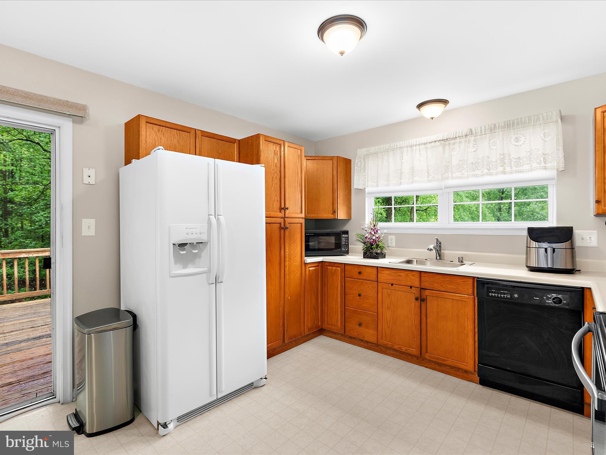 PASADENA PINES - Residential