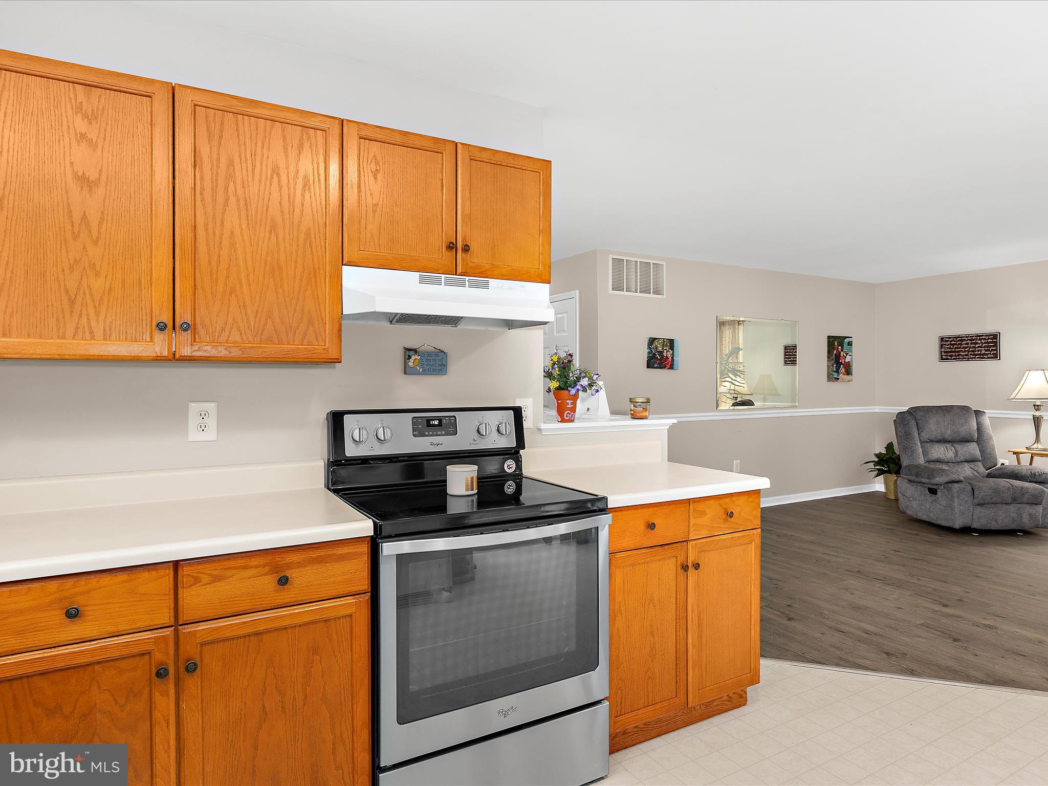 PASADENA PINES - Residential