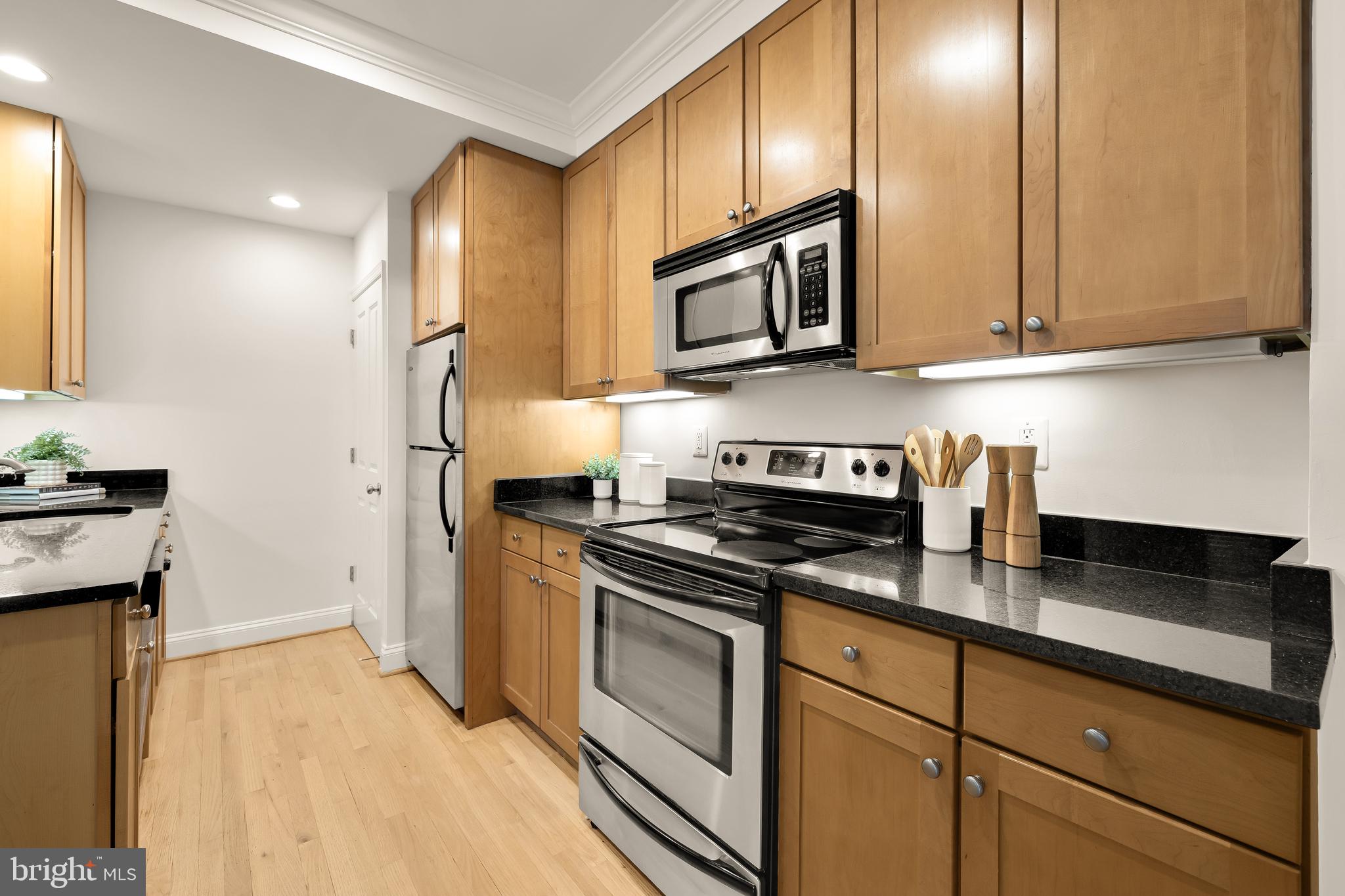 1701 16TH STREET NW 822