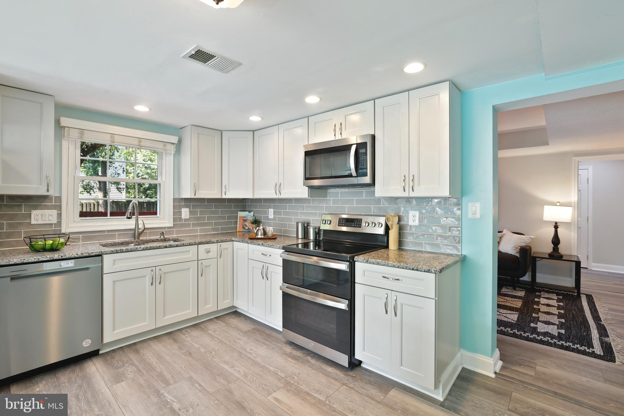 PROVINCES - Residential