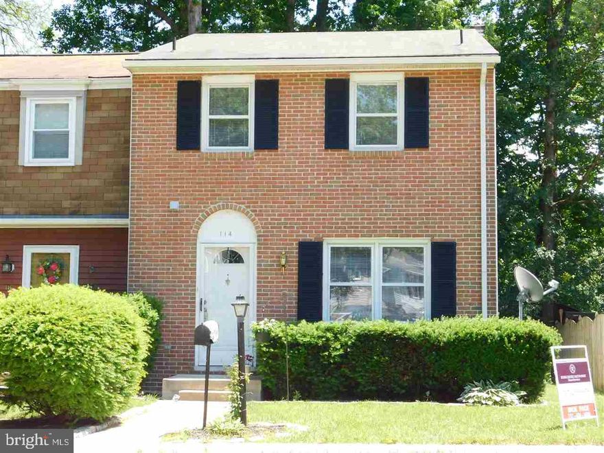 Beautiful end of group townhouse. 3 bedrooms on 2nd fl w/2 full baths.  Very large Master bedroom w/Master bath.  1st fl has living rm/dining rm combo.  Bright kitchen & half bath.  Slider to large 2 tier deck & storage shed.  LL is finished and includes laundry/utility rm, 1/2 bath, large FR w/fireplace. There is a Bilco door leading to back yard. Freshly painted and all carpet & vinyl is new.
