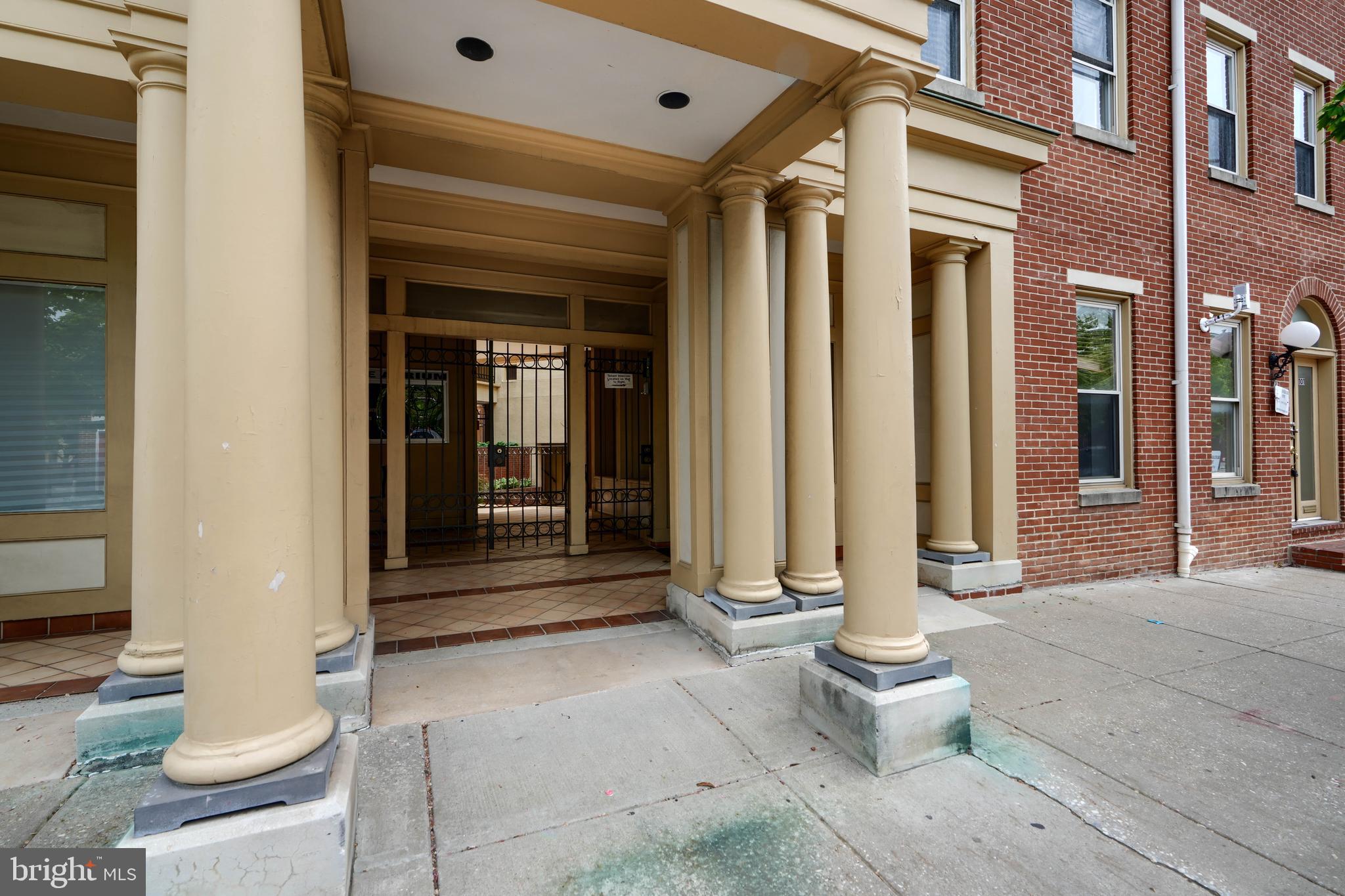 FEDERAL HILL HISTORIC DISTRICT - Residential Lease
