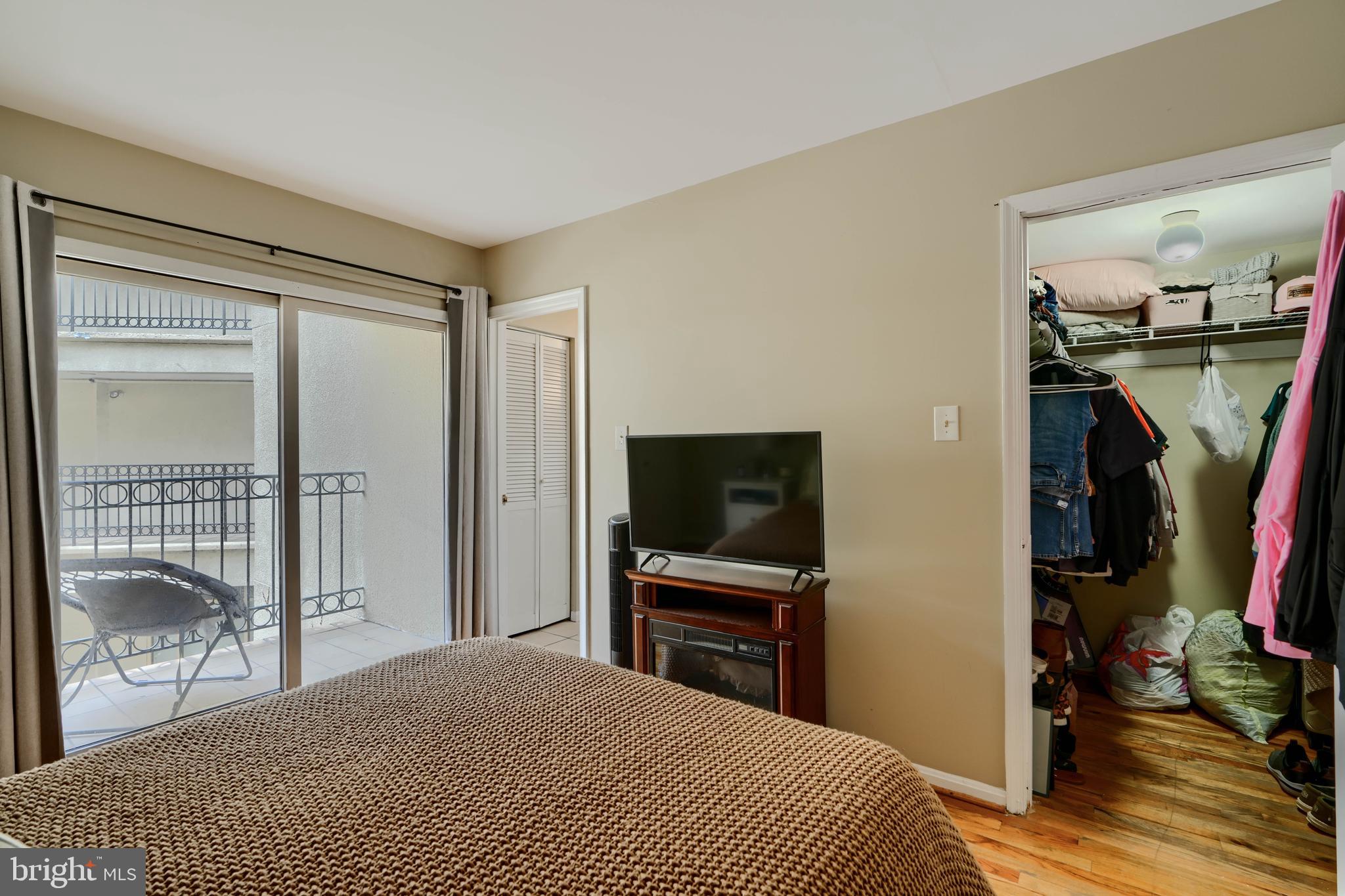 FEDERAL HILL HISTORIC DISTRICT - Residential Lease