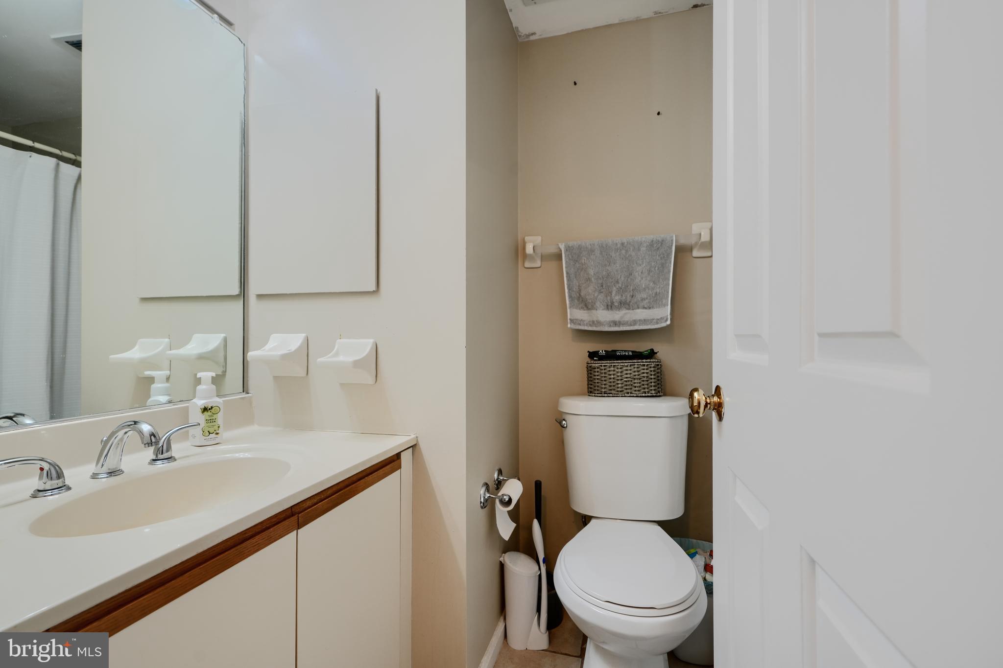 FEDERAL HILL HISTORIC DISTRICT - Residential Lease