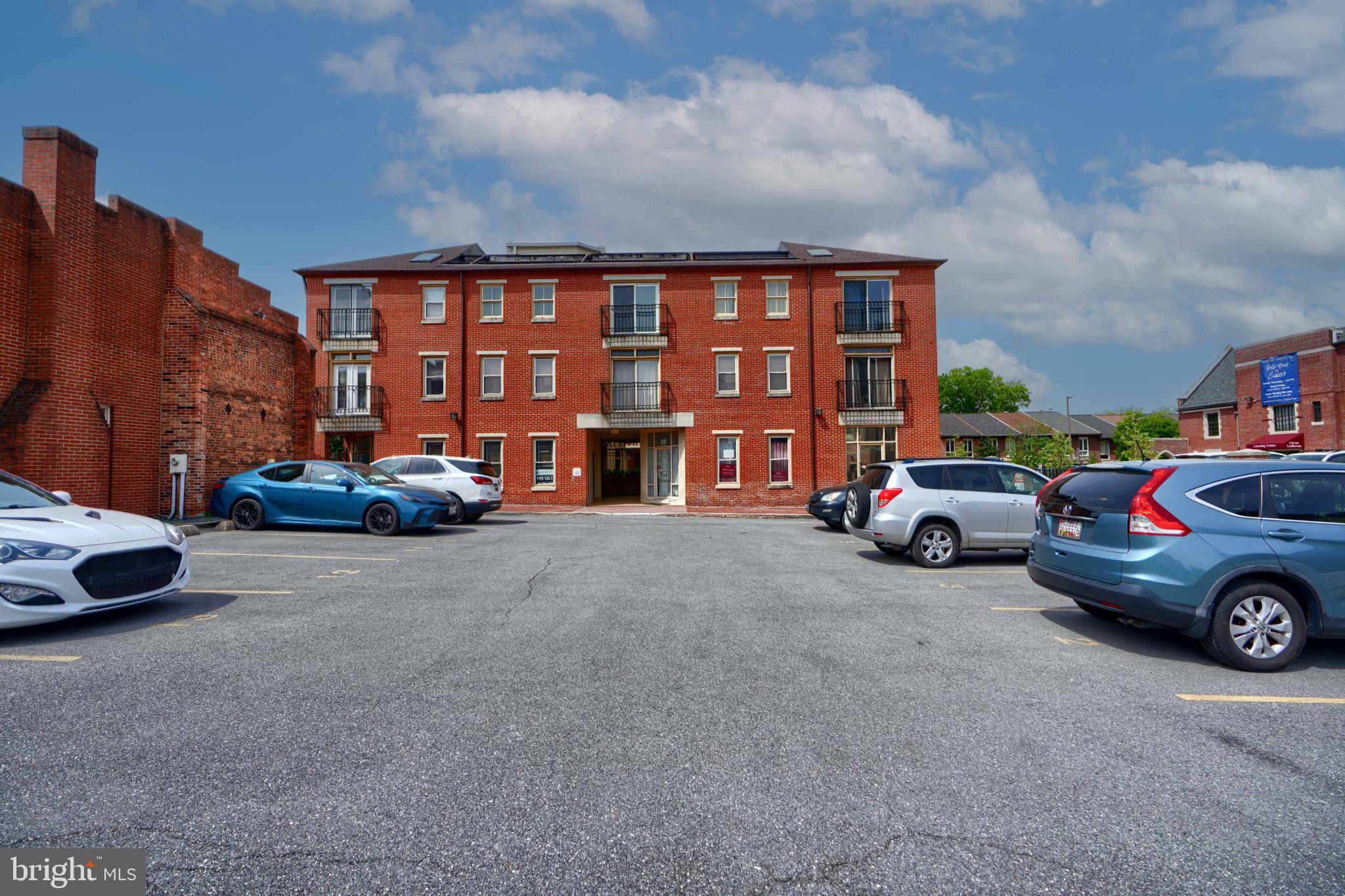 FEDERAL HILL HISTORIC DISTRICT - Residential Lease