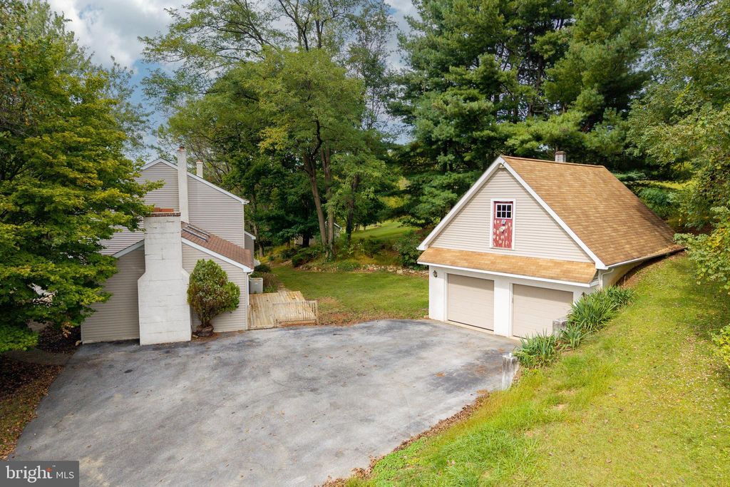 Photo of 570 Font Road, DOWNINGTOWN, PA 19335 (MLS # PACT2109360)