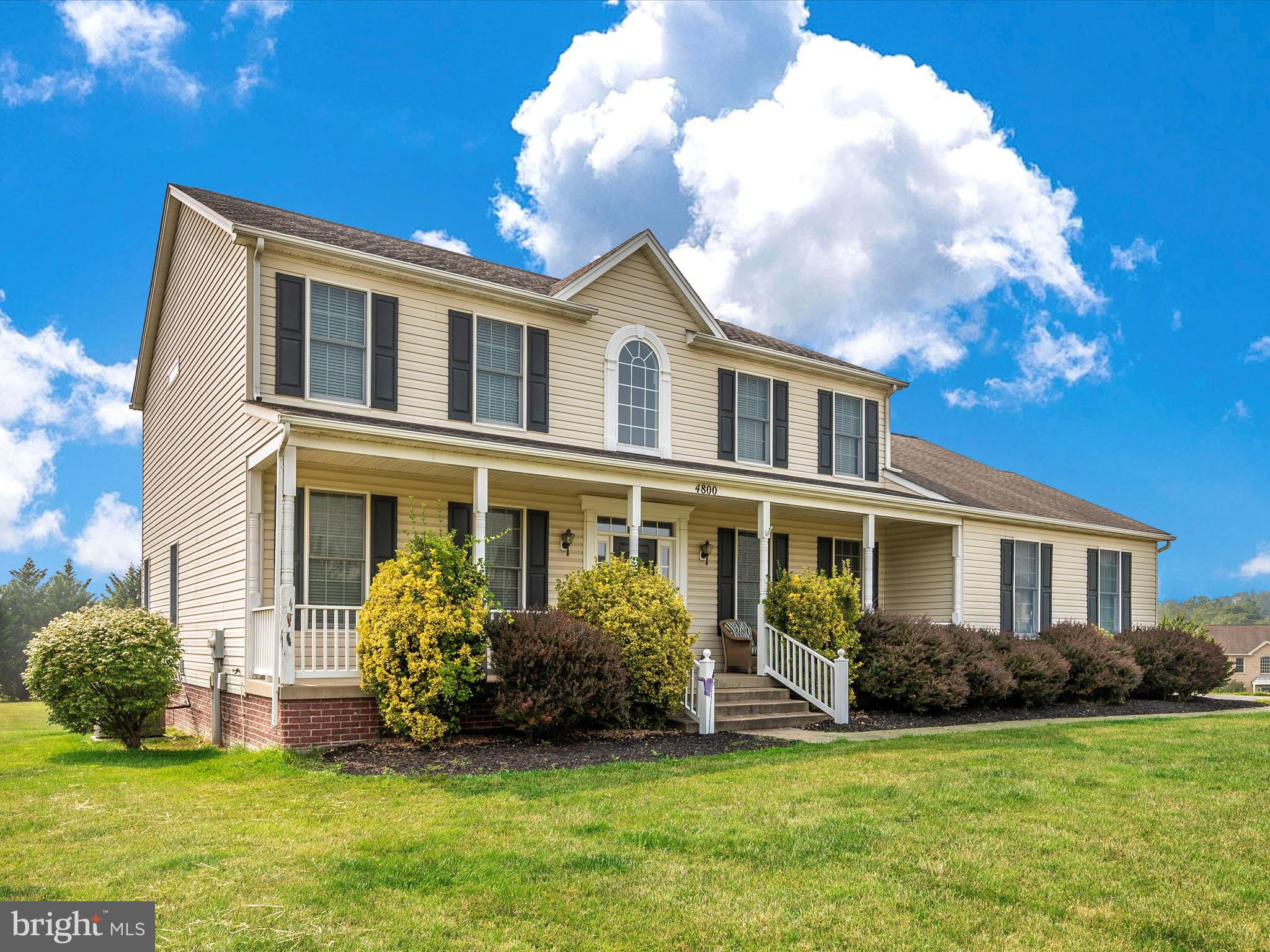 WEST OAK FIELDS - Residential