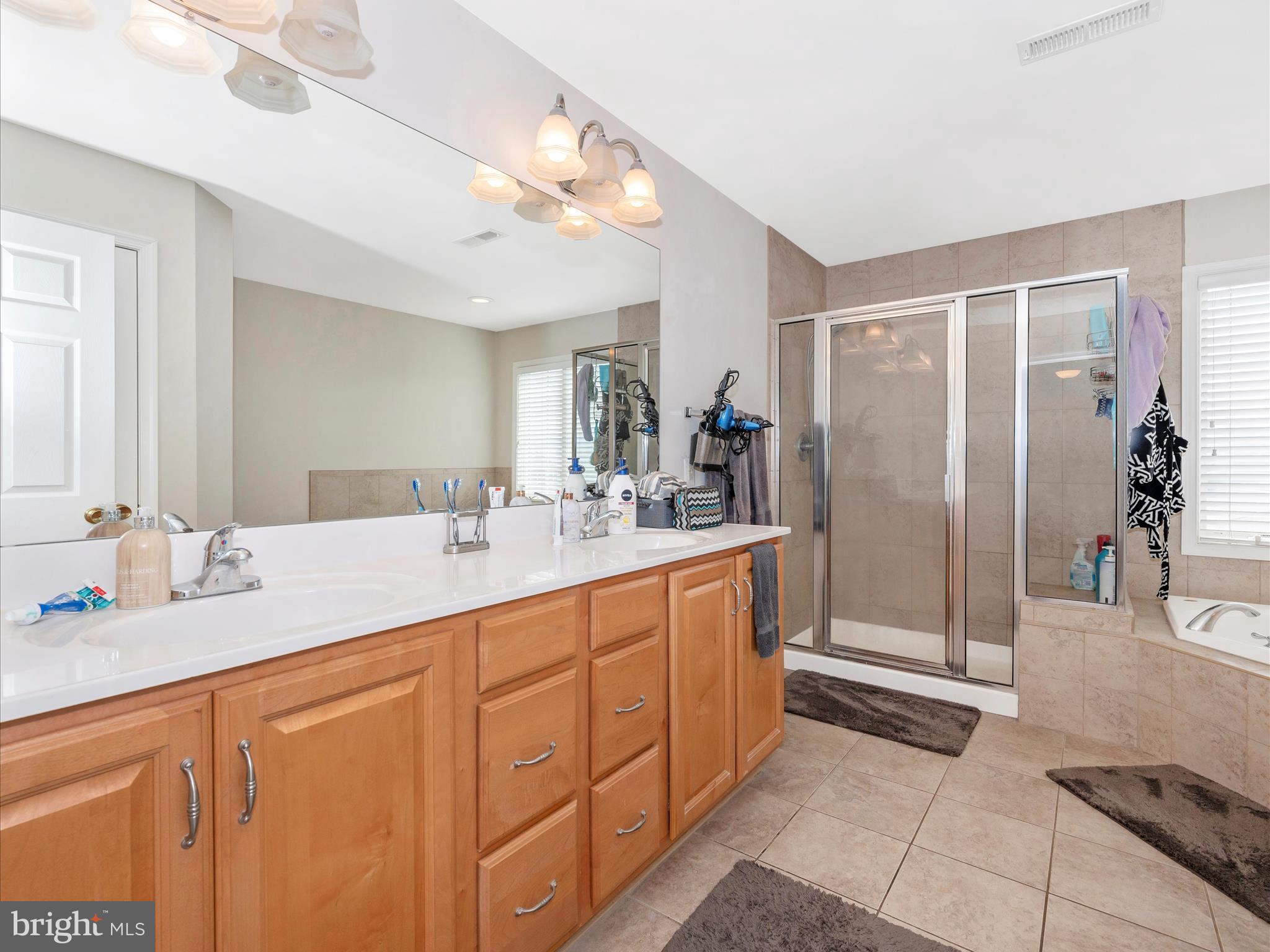 WEST OAK FIELDS - Residential