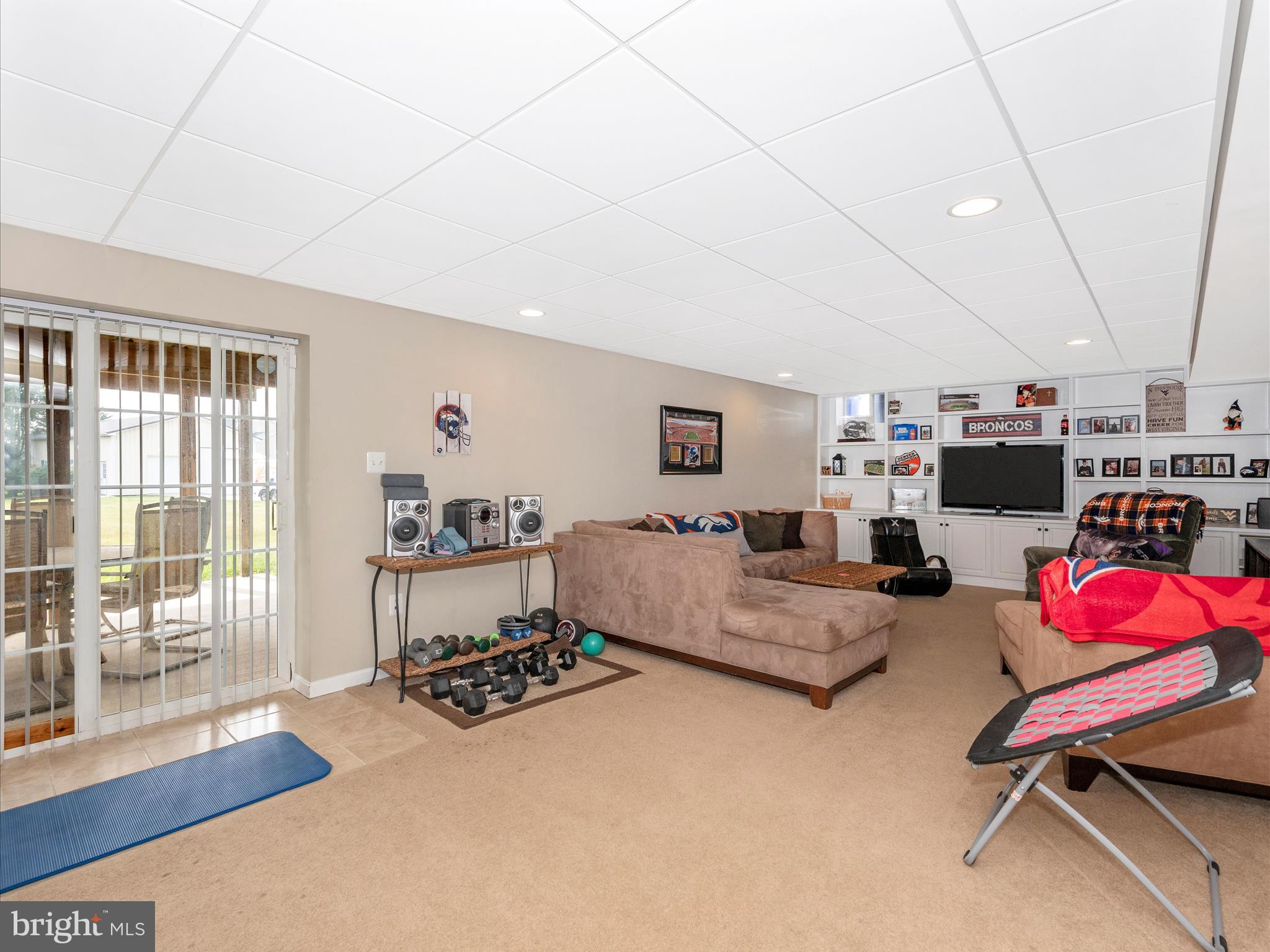 WEST OAK FIELDS - Residential