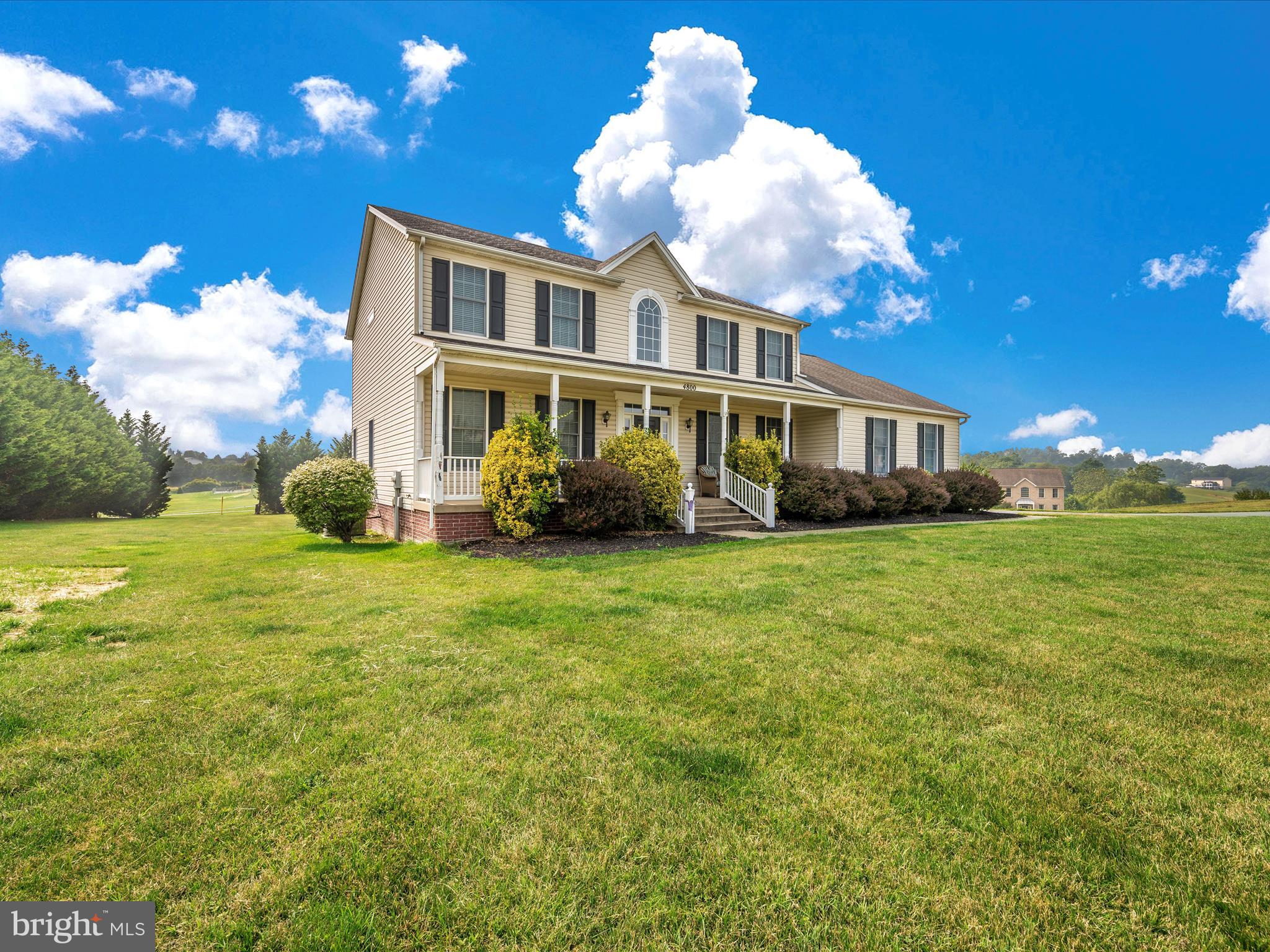 WEST OAK FIELDS - Residential