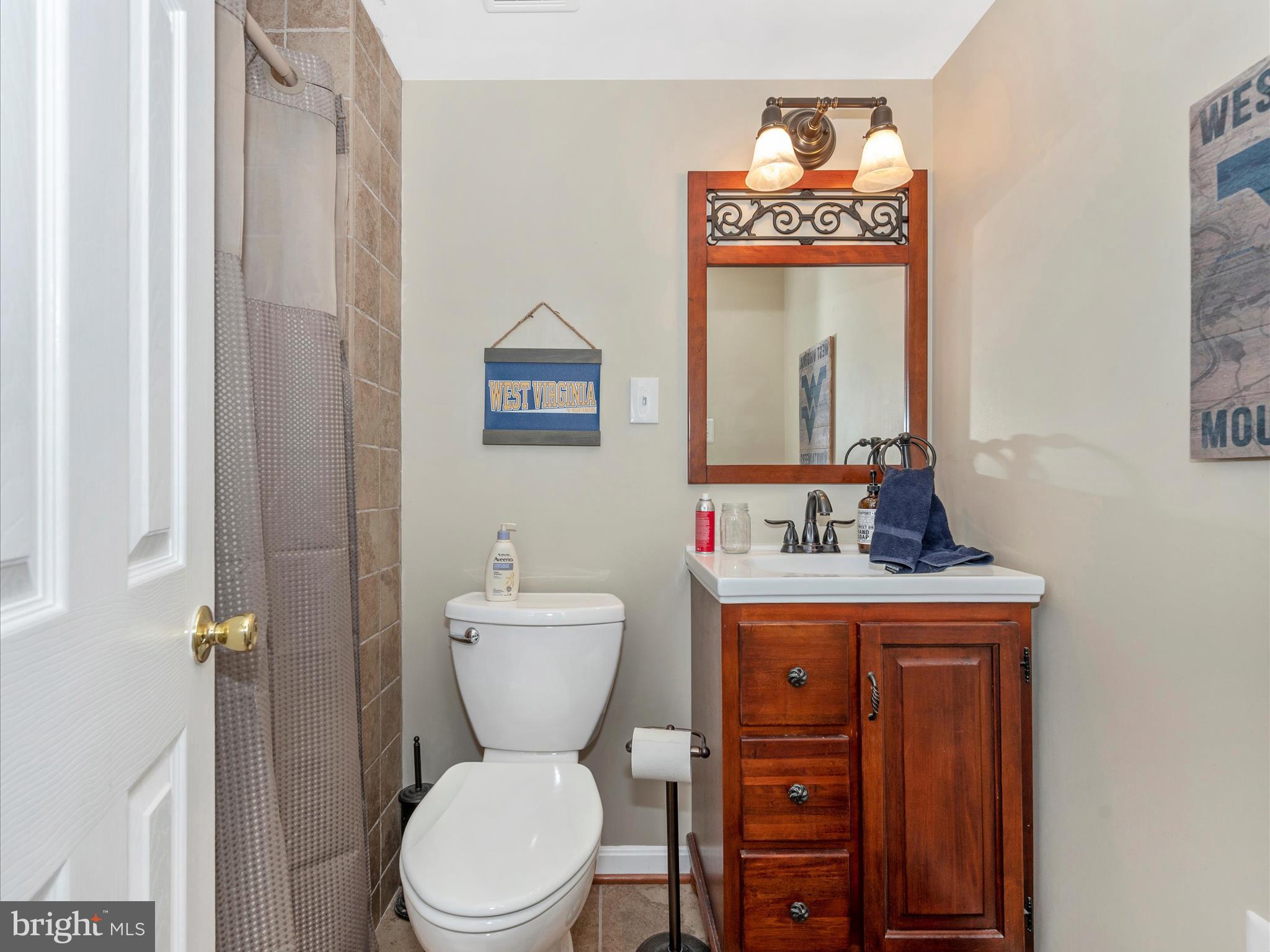 WEST OAK FIELDS - Residential