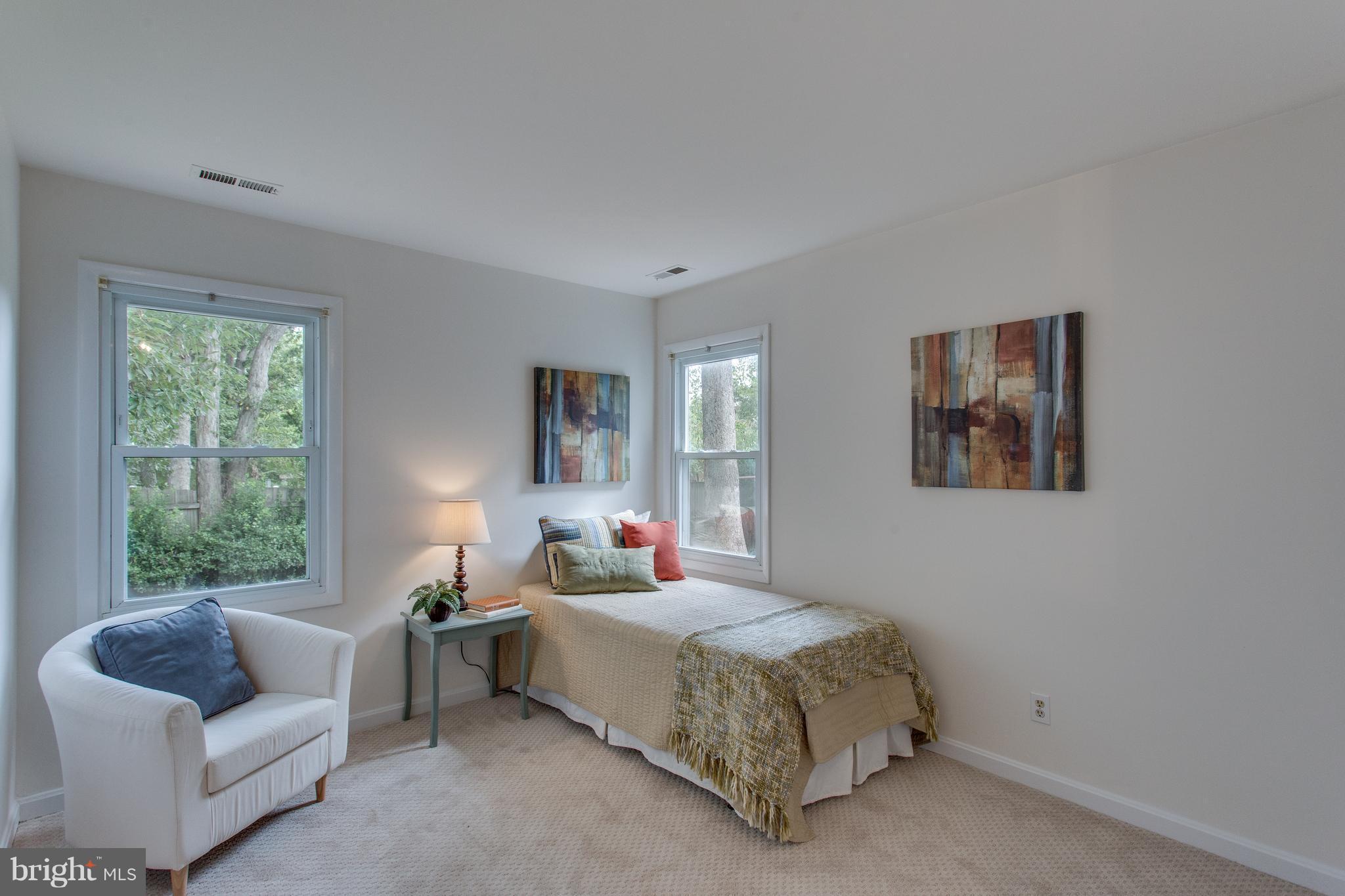 COLUMBIA FOREST - Residential