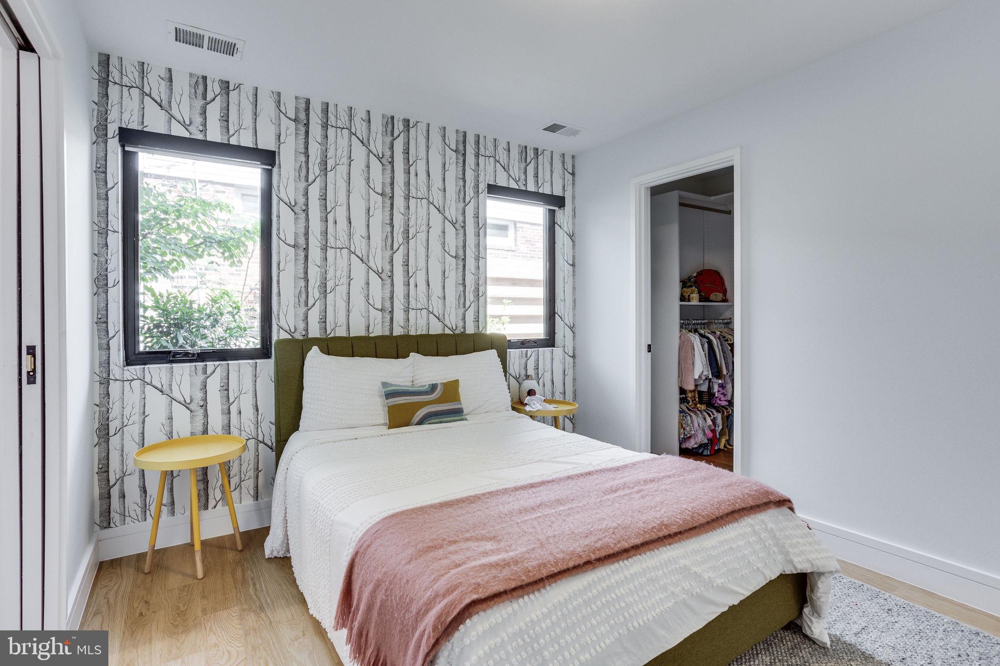 BETHESDA OUTSIDE - Residential