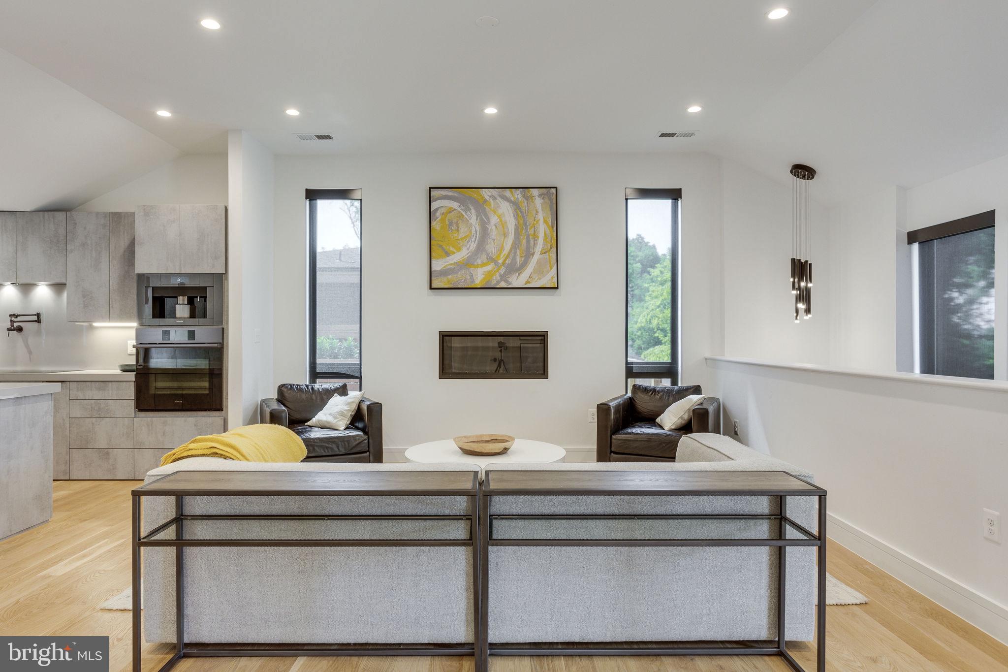 BETHESDA OUTSIDE - Residential