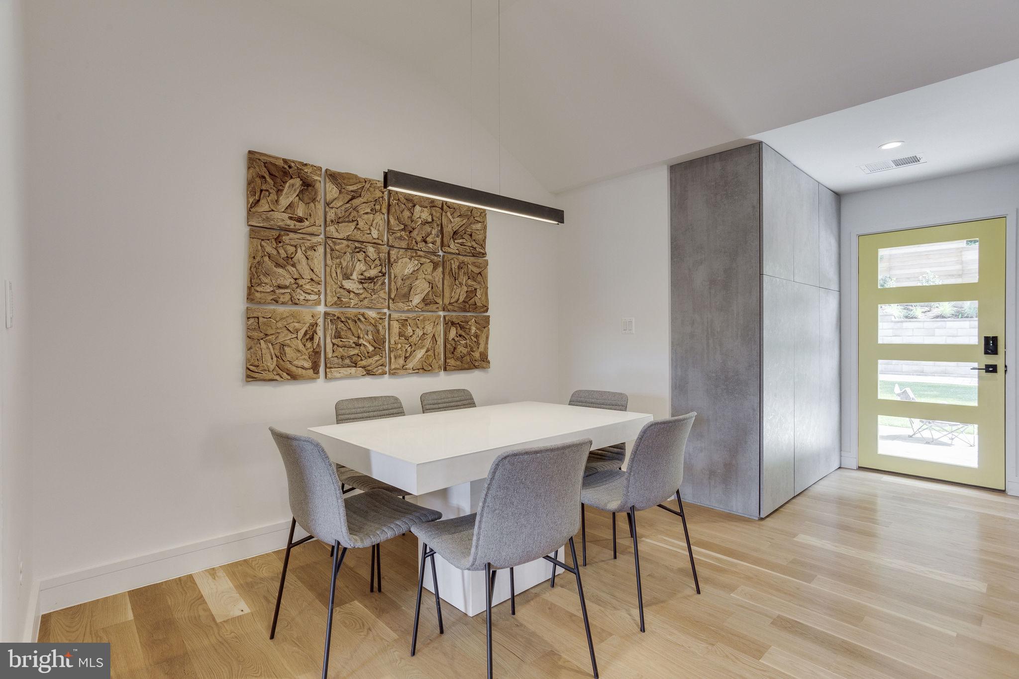 BETHESDA OUTSIDE - Residential