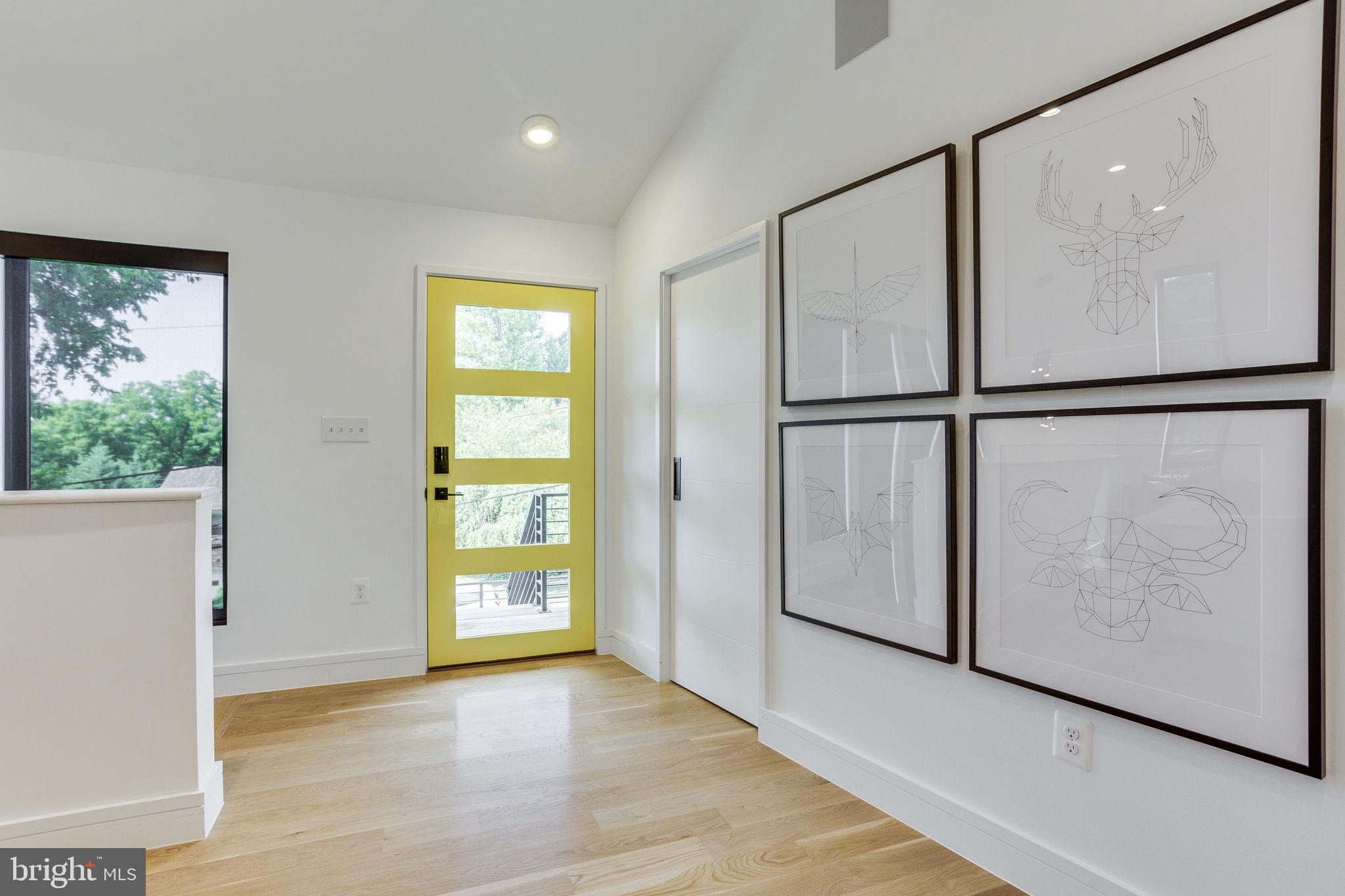 BETHESDA OUTSIDE - Residential