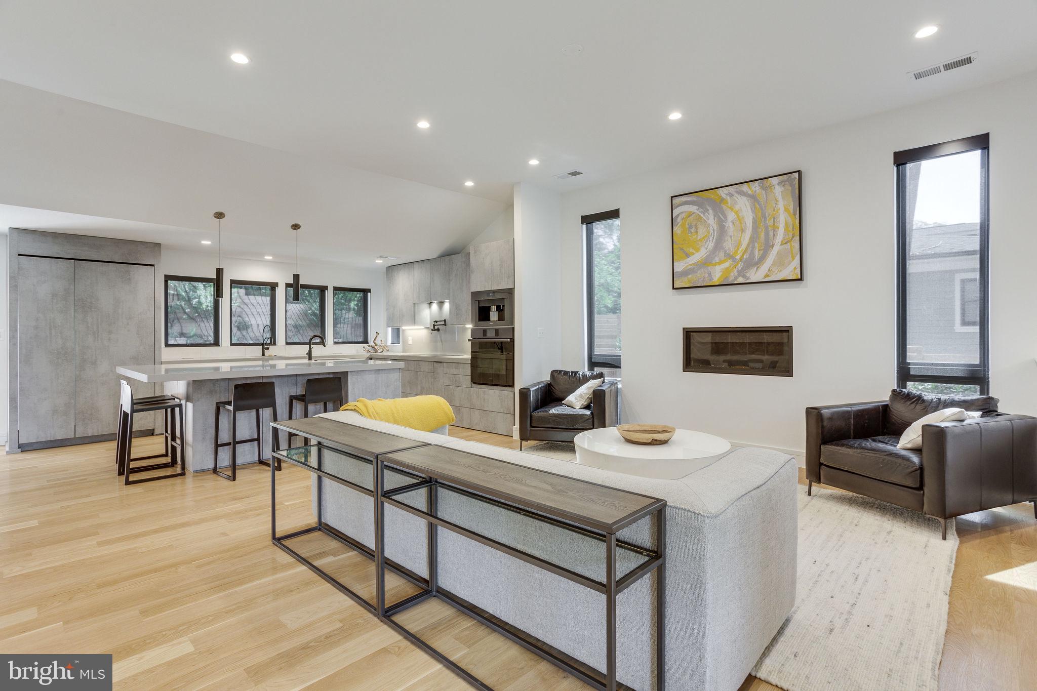 BETHESDA OUTSIDE - Residential