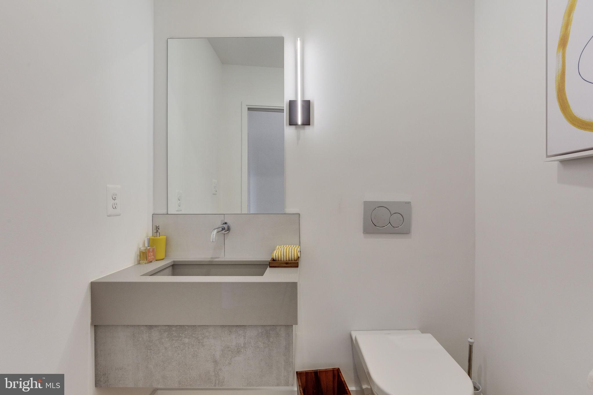 BETHESDA OUTSIDE - Residential