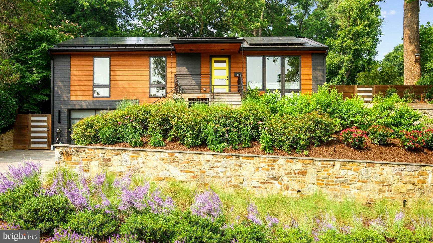 BETHESDA OUTSIDE - Residential