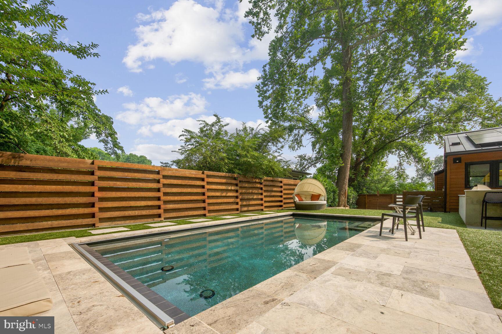 BETHESDA OUTSIDE - Residential