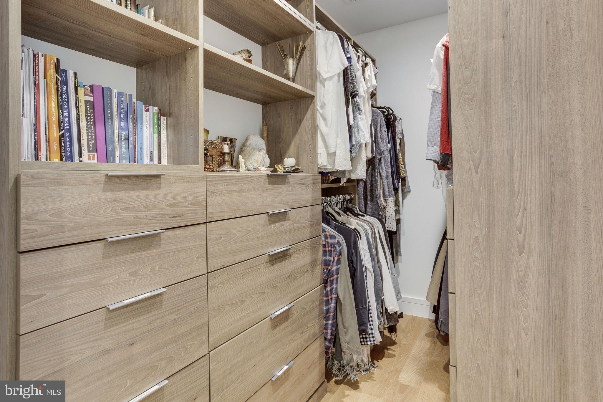 BETHESDA OUTSIDE - Residential