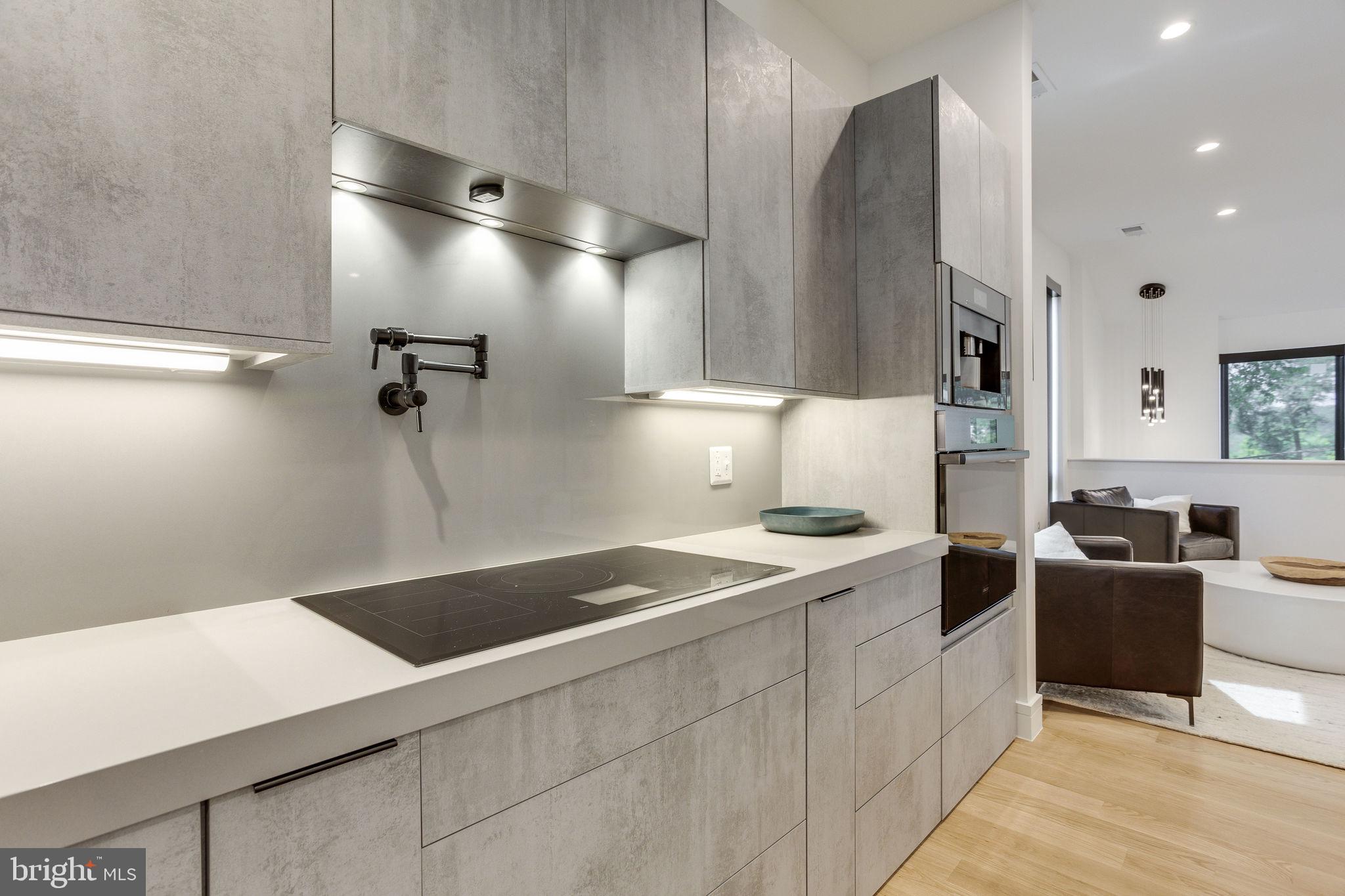 BETHESDA OUTSIDE - Residential