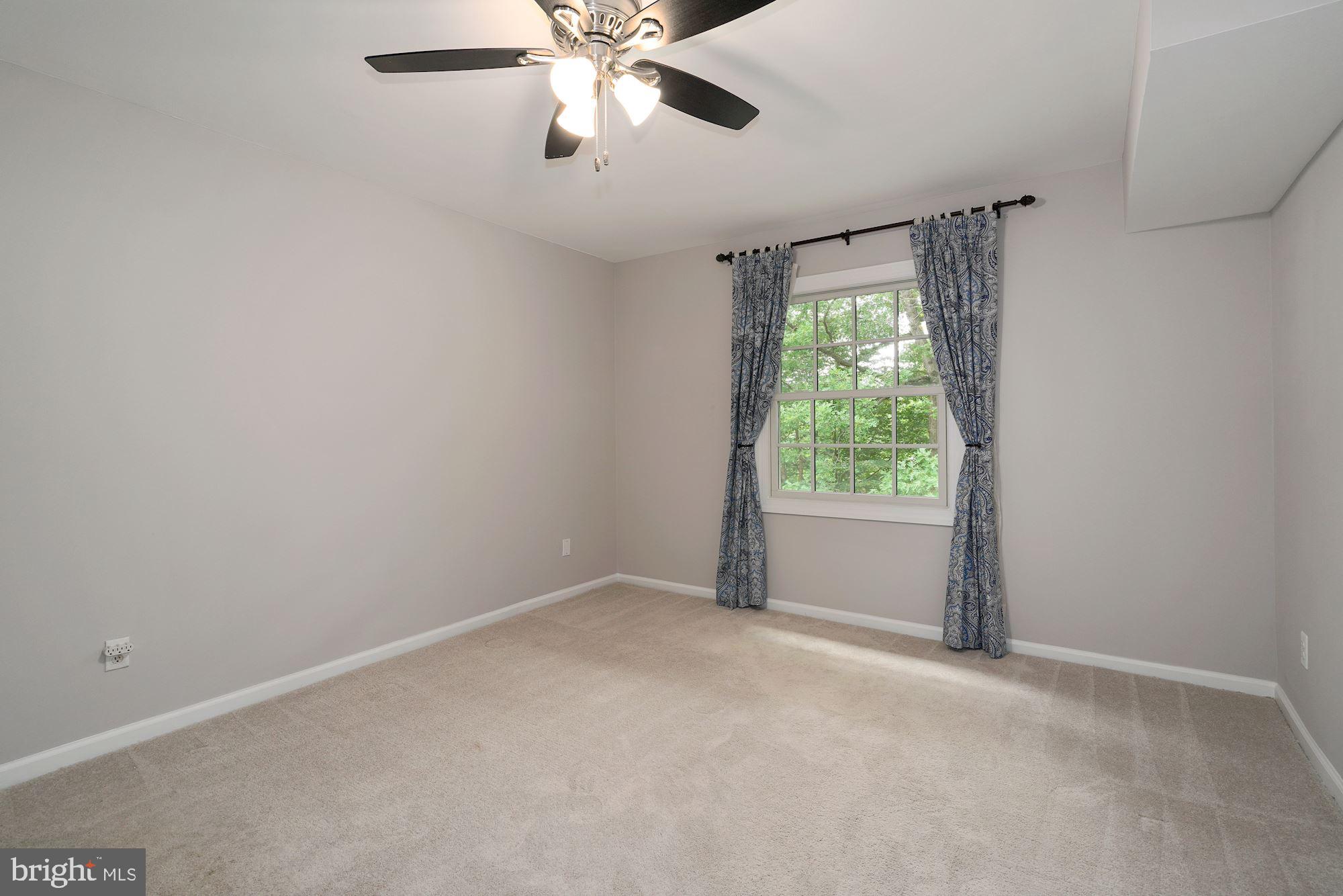 CARDINAL FOREST - Residential Lease