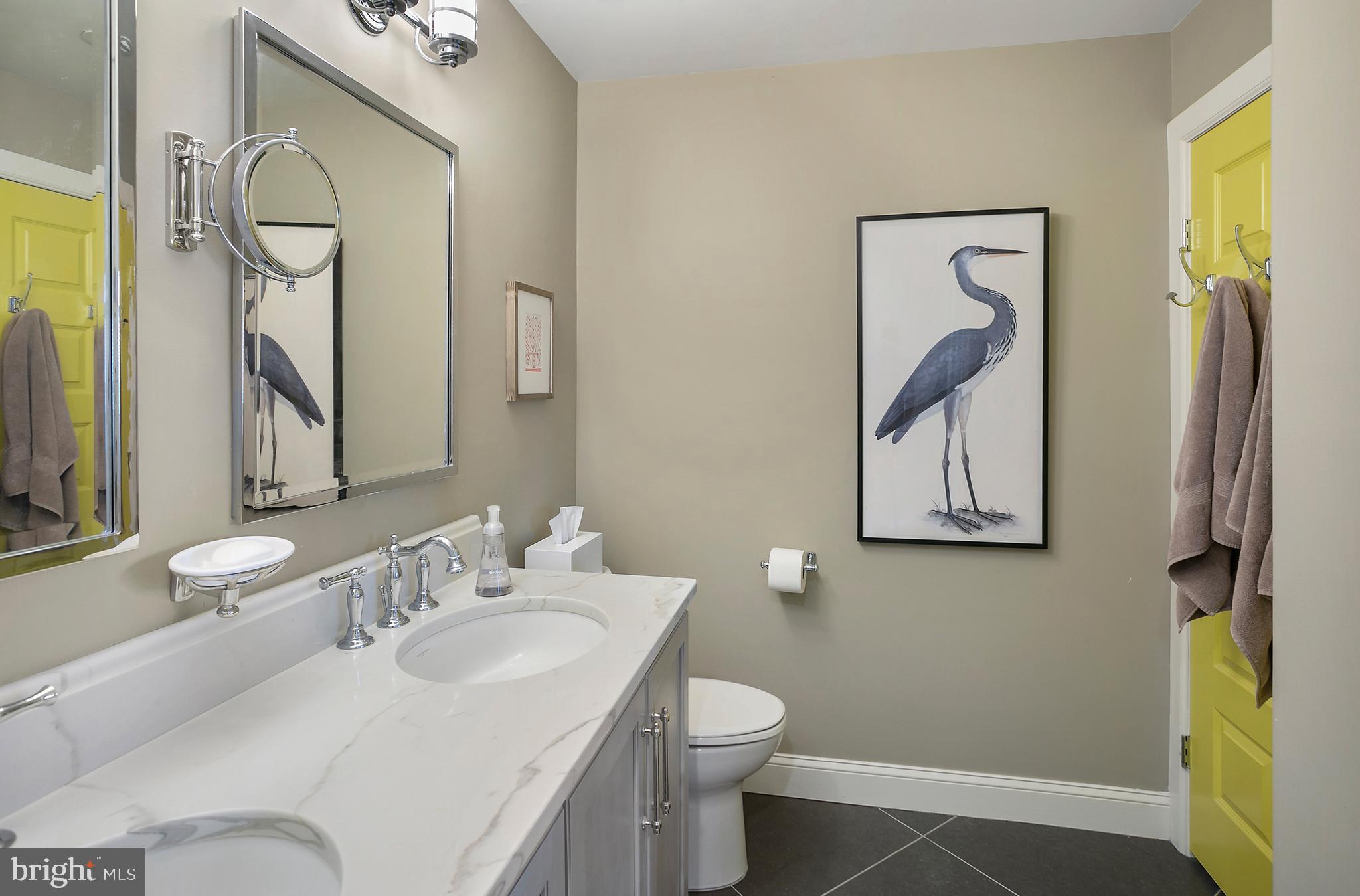 ASHBURN VILLAGE - Residential